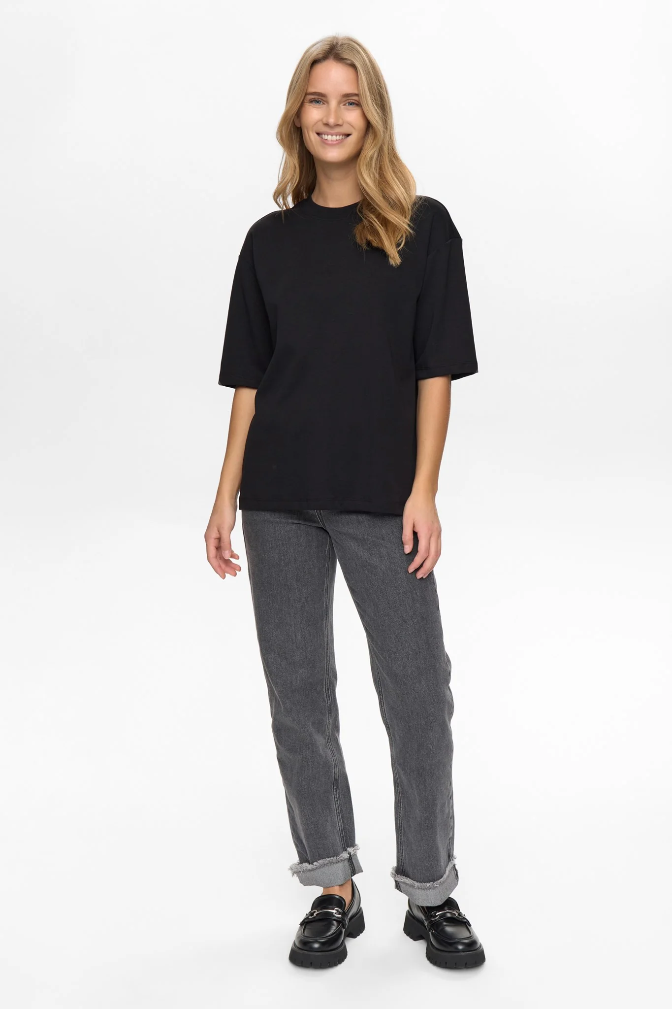 NUGIRA T-SHIRT - Caviar - Image 3