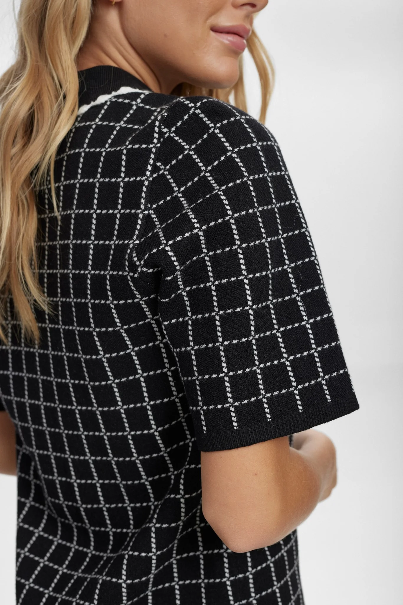 NUGRIDDA DRESS - Caviar - Image 5