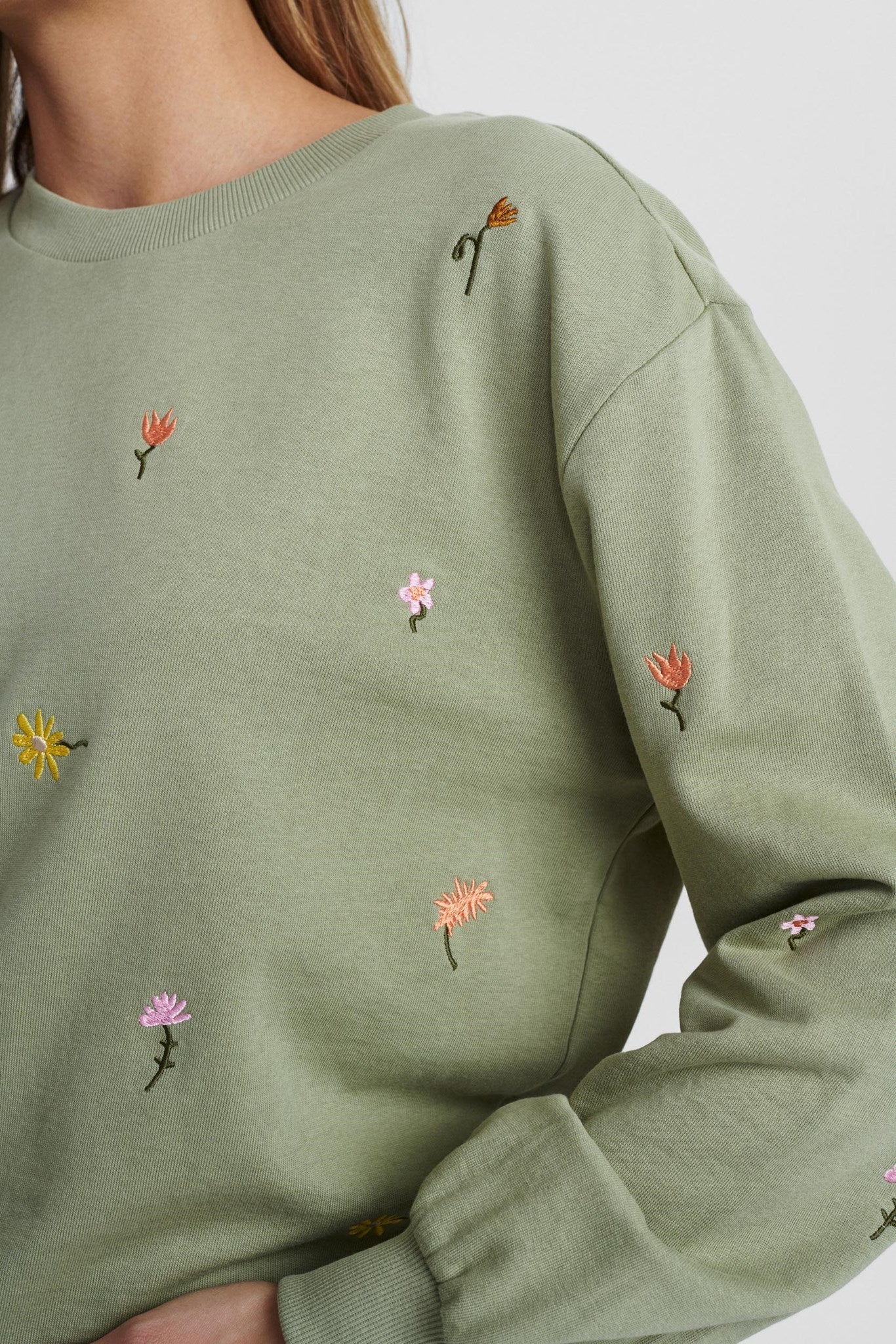 NUHALFA BLOUSE  - Tea - Image 4