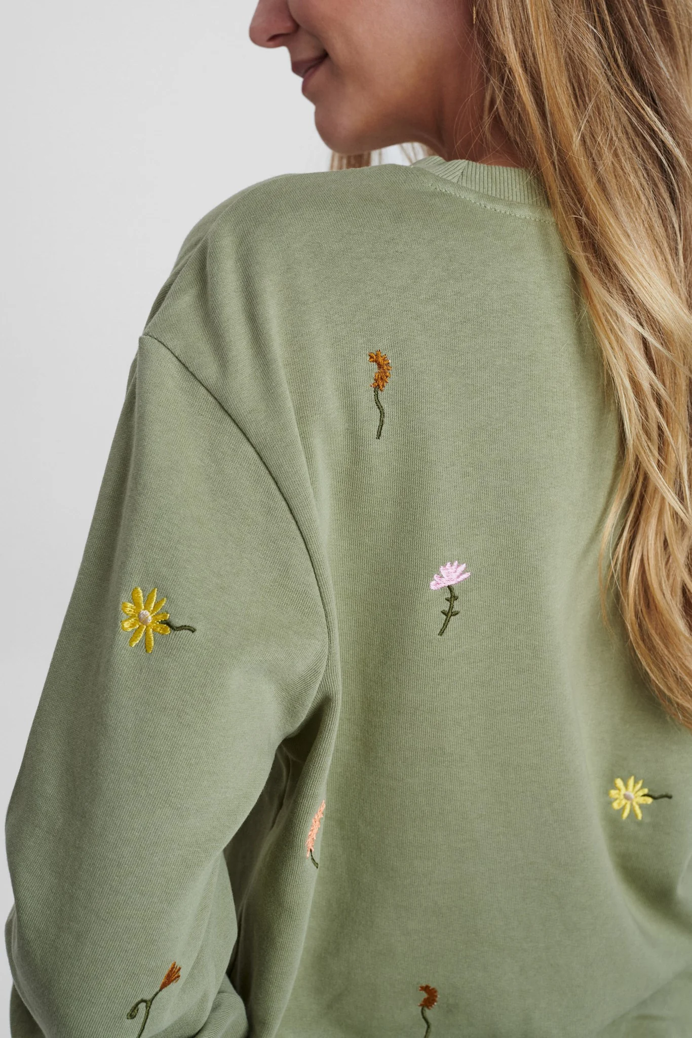 NUHALFA BLOUSE  - Tea - Image 5
