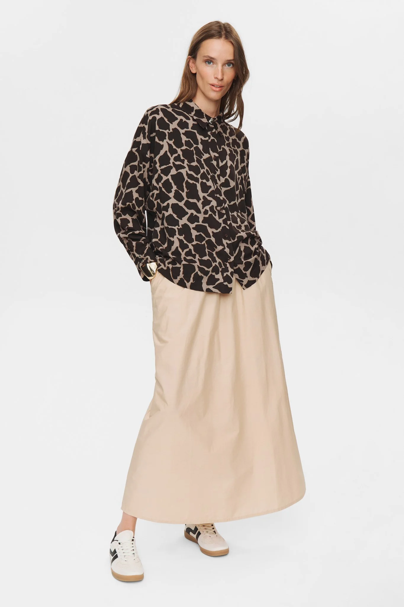 NUHANA BOXY SHIRT - Black Coffee - Image 3