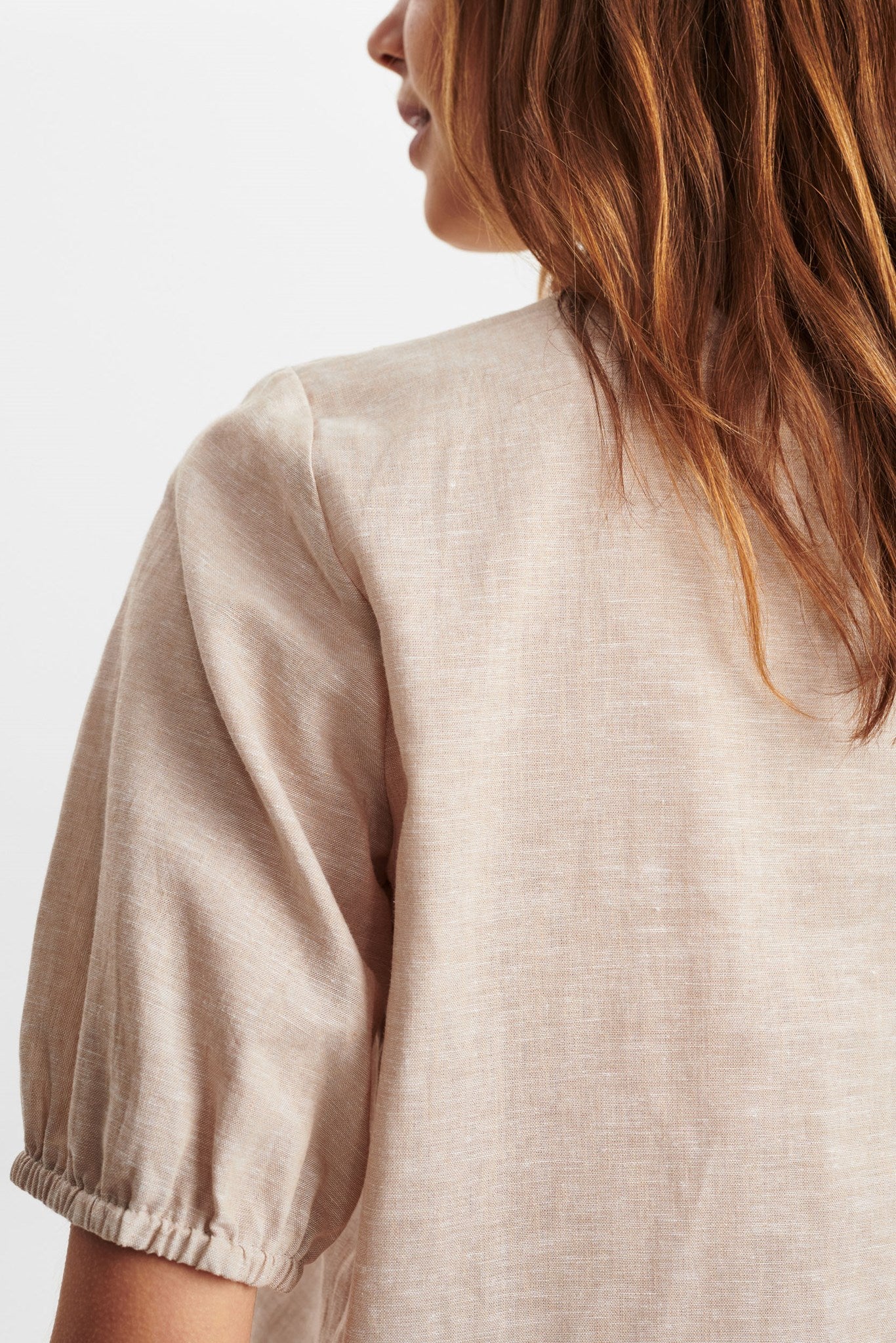 NUHANNAH SS SHIRT - Warm Sand - Image 5