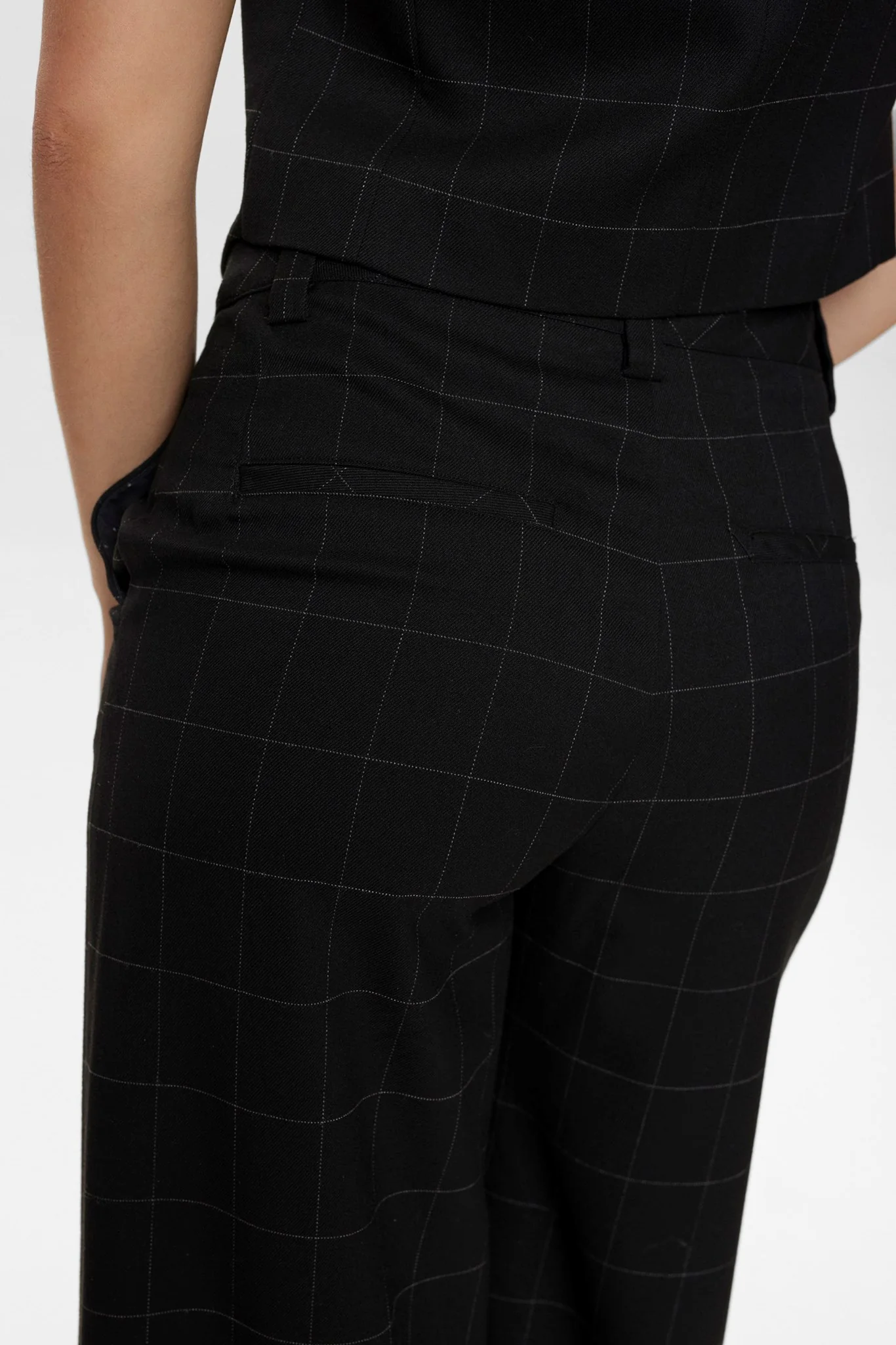 NUHARLIE PANTS - Caviar - Image 5