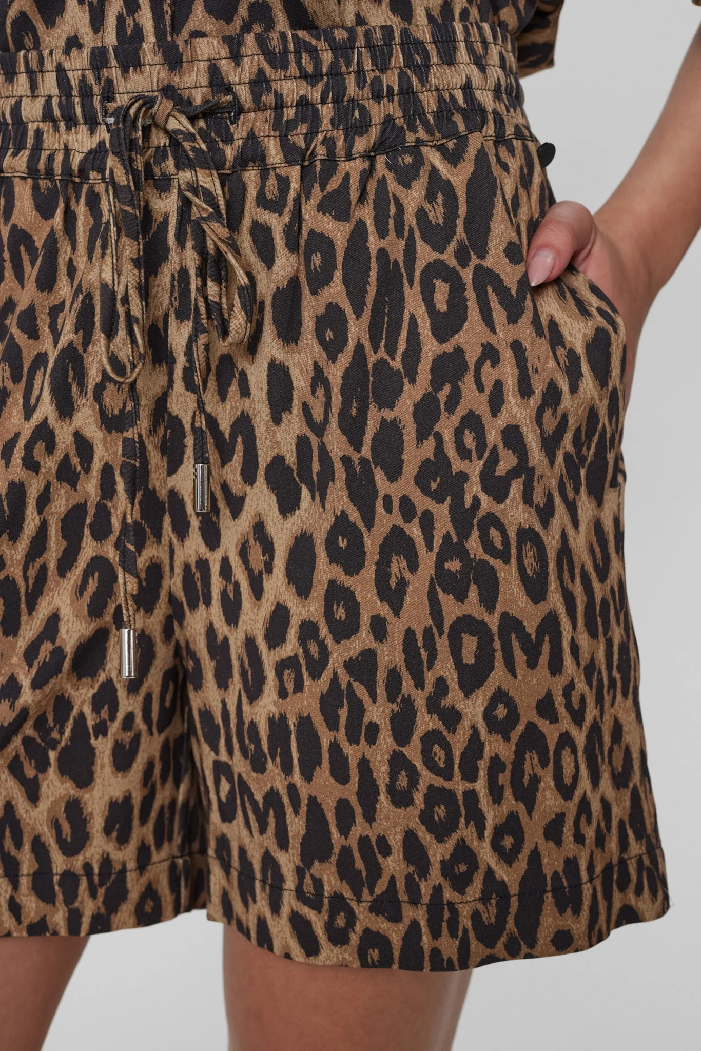 NUHEATHER SHORTS - Tiger´s Eye - Image 4
