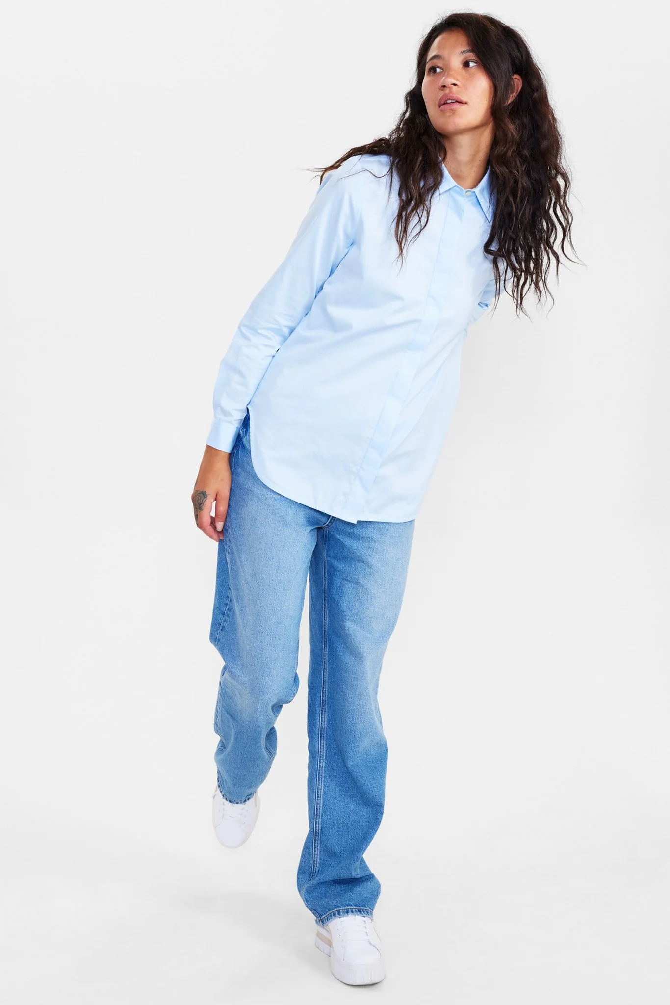 NUHELENA NOOS SHIRT  - Airy Blue - Image 6