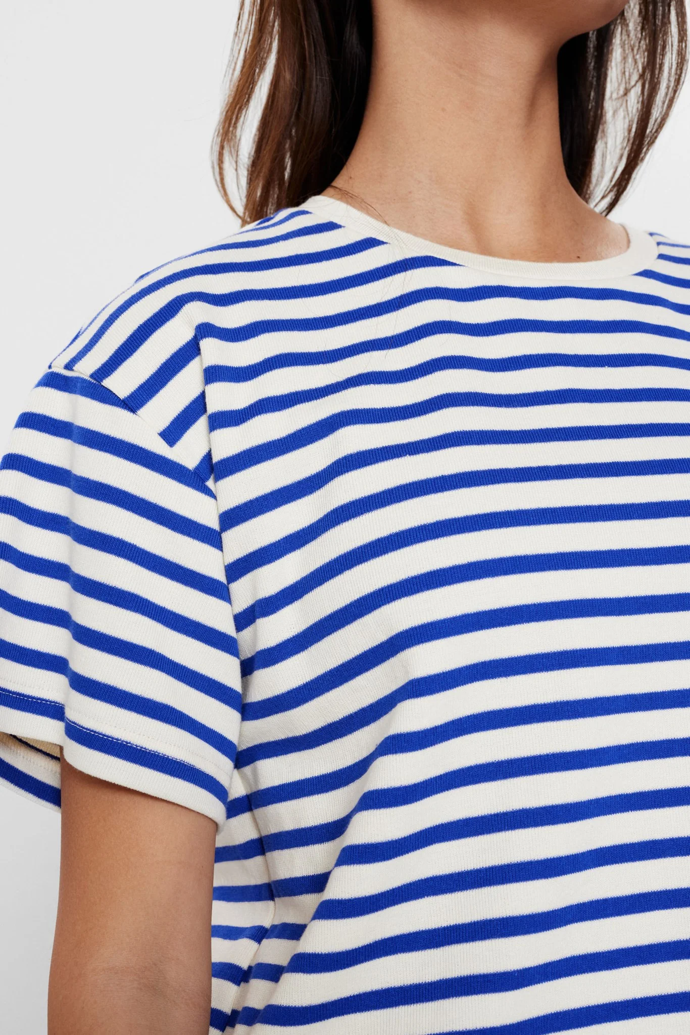 NUHUBA TEE - Dazzling Blue - Image 4