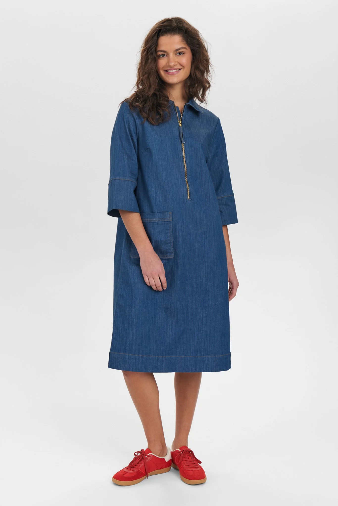 NUIZZAS DRESS  - Medium Blue Denim - Image 3