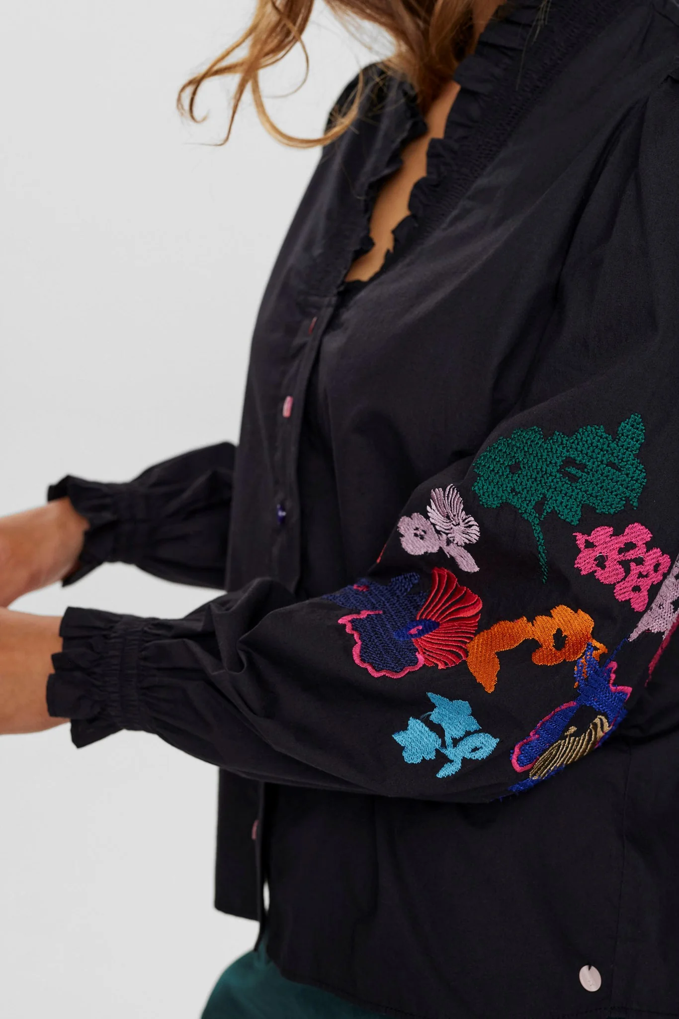 NUJASMINE SHIRT - Caviar - Image 5