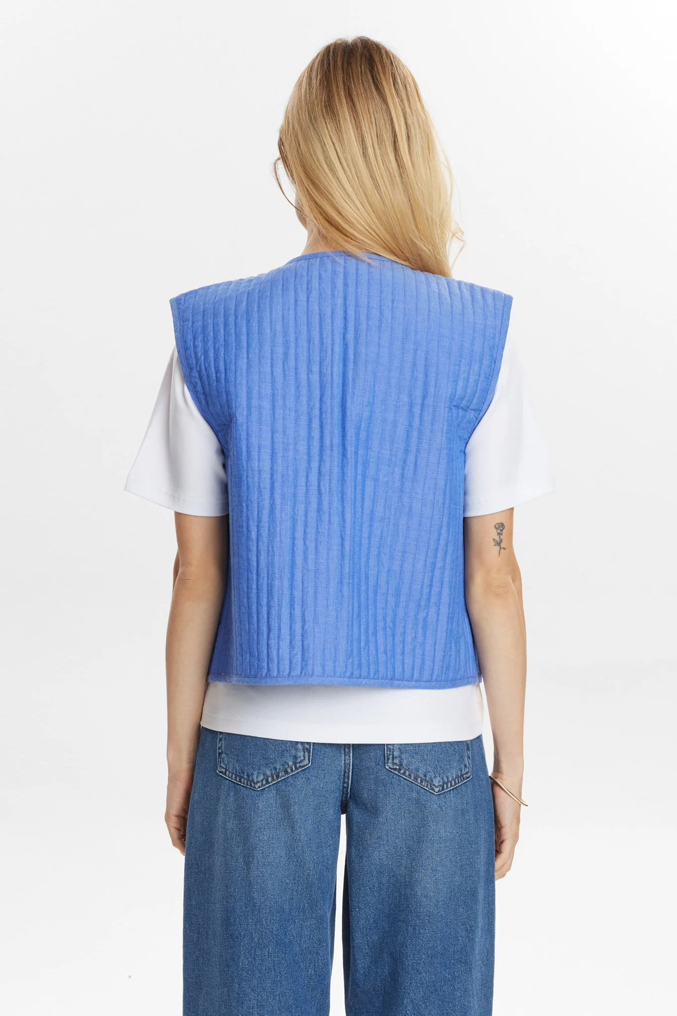 NUJODIE VEST - Medium Blue Denim - Image 2