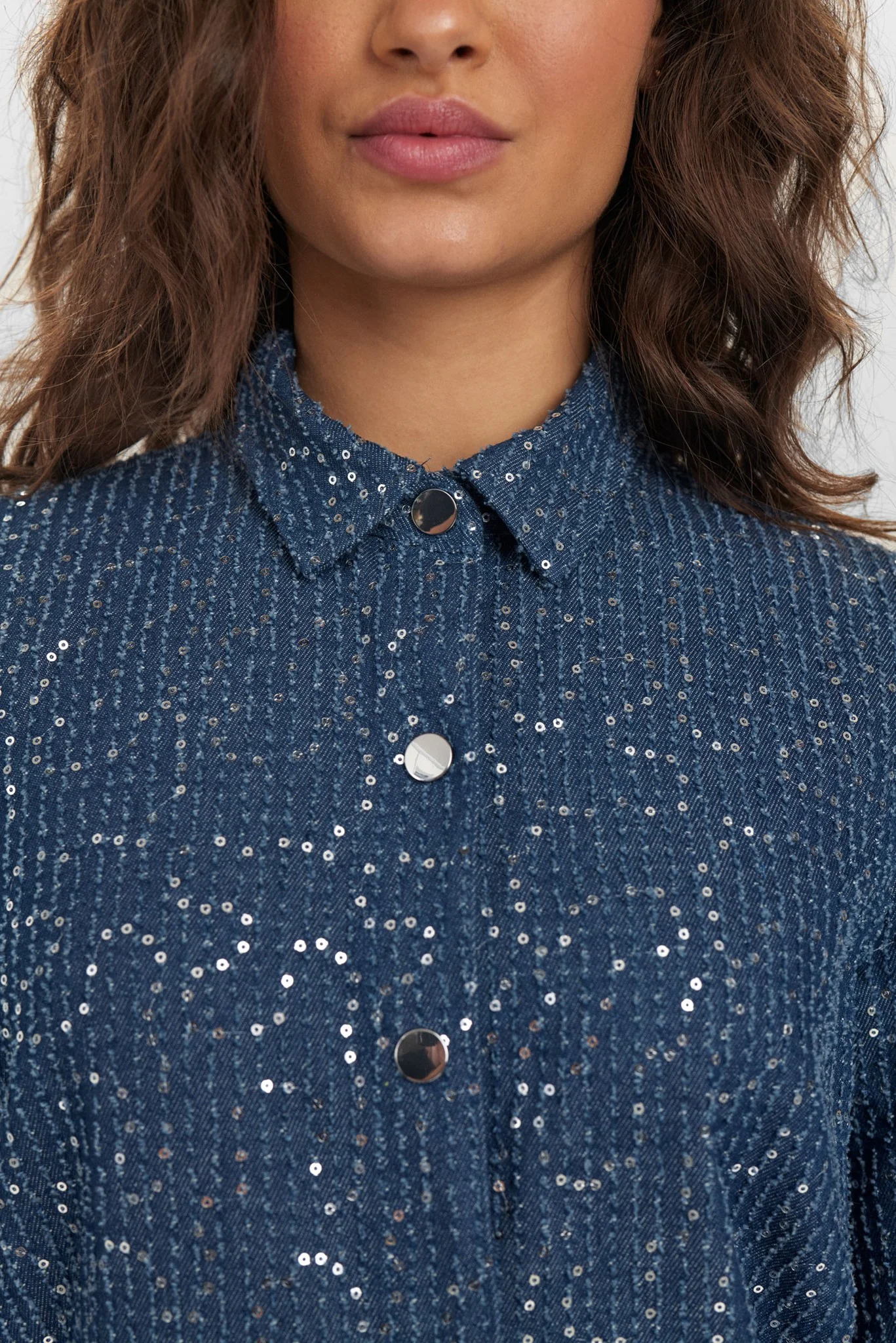 NUJOURNEY DRESS - Medium Blue Denim - Image 4