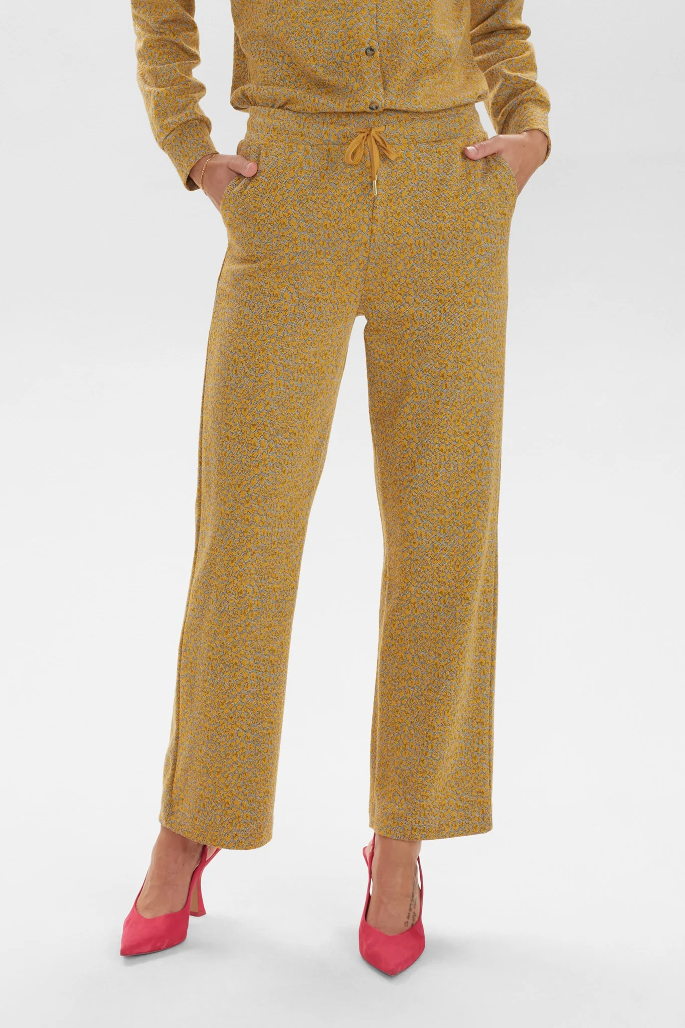 NUJOY PANT - Golden Spice