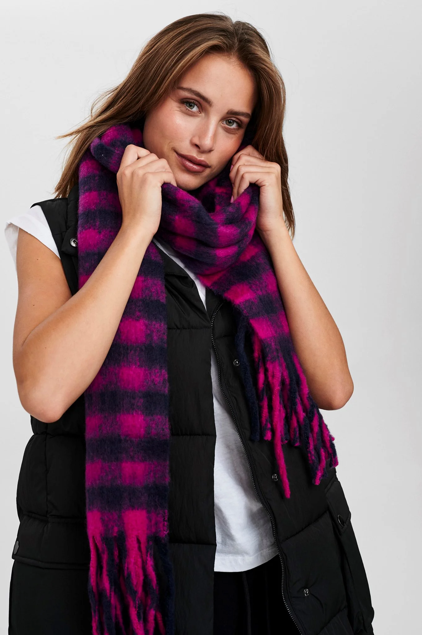 NUKITTEN CHECK SCARF - Dark Sapphire