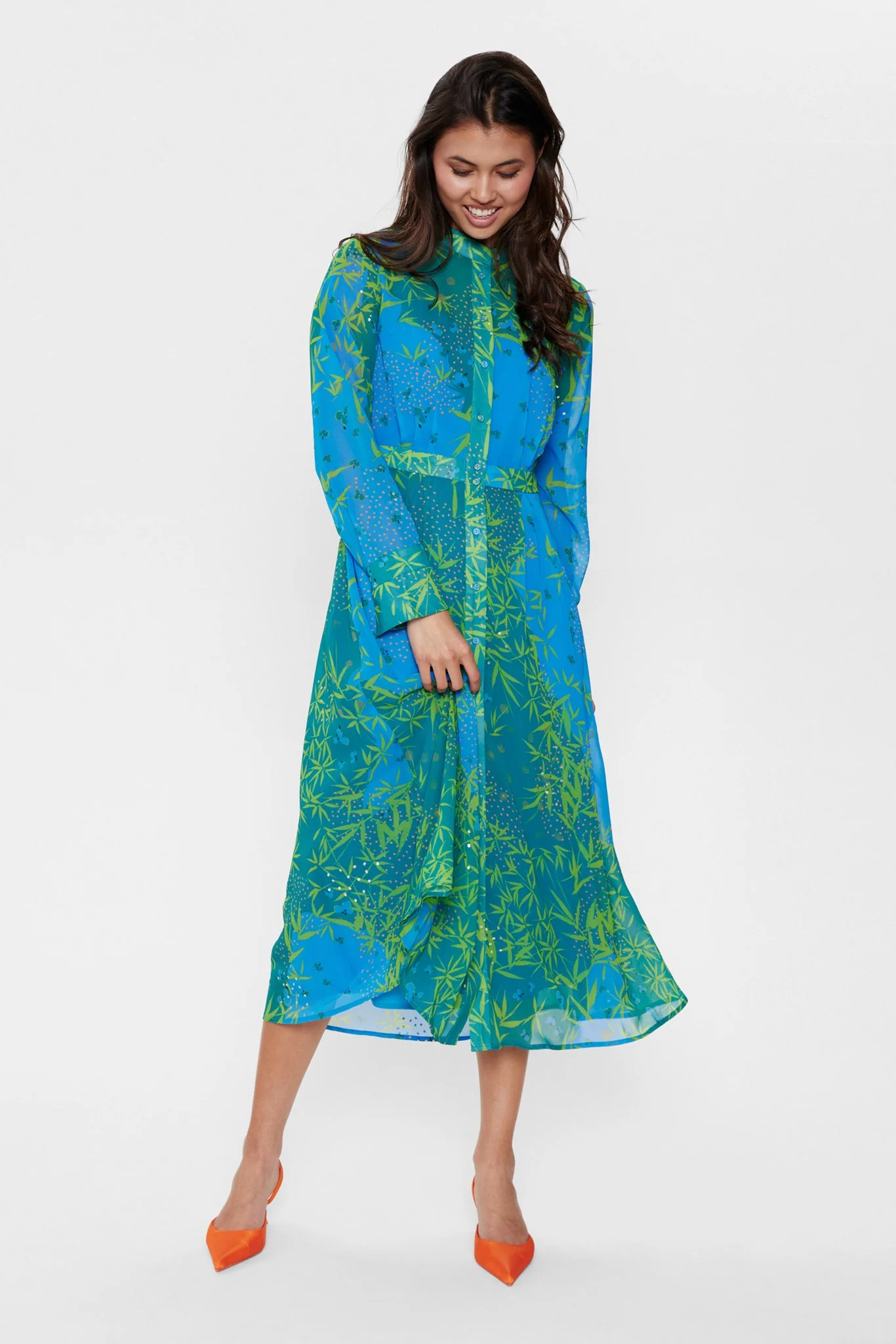 NUKYNDALL NEW DRESS - Super Sonic - Image 6