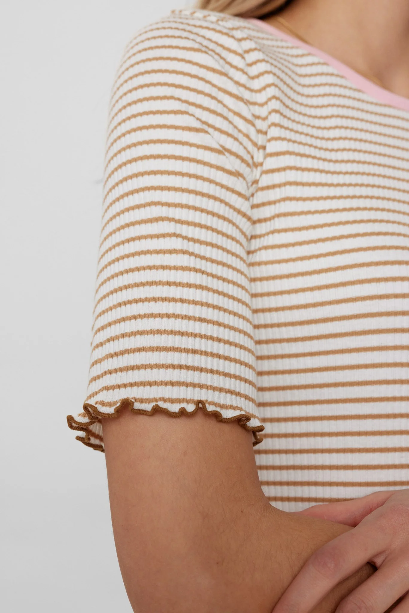 NULARA T-SHIRT - Sesame - Image 5
