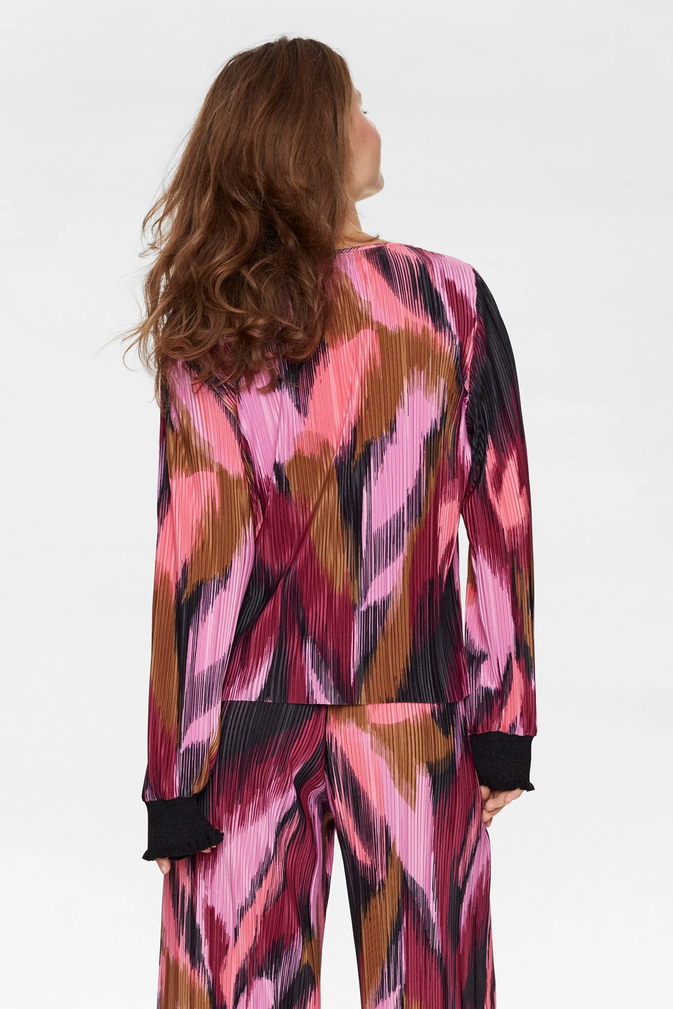 NULEAVY BLOUSE - Beet Red - Image 2