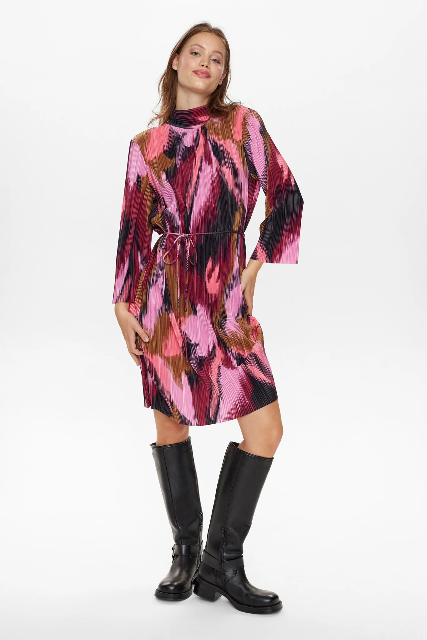 NULEAVY DRESS - Beet Red - Image 3