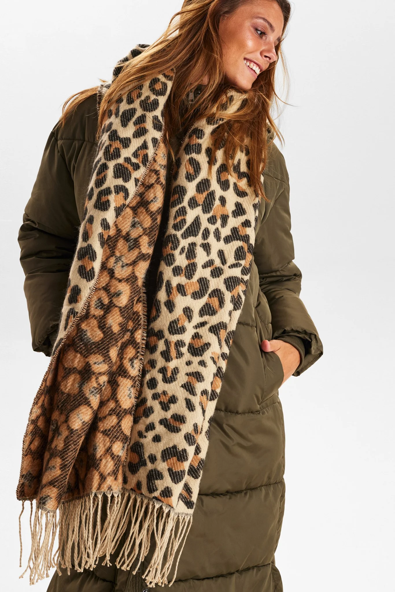 NULEONORA SCARF  - Cobblestone - Image 2