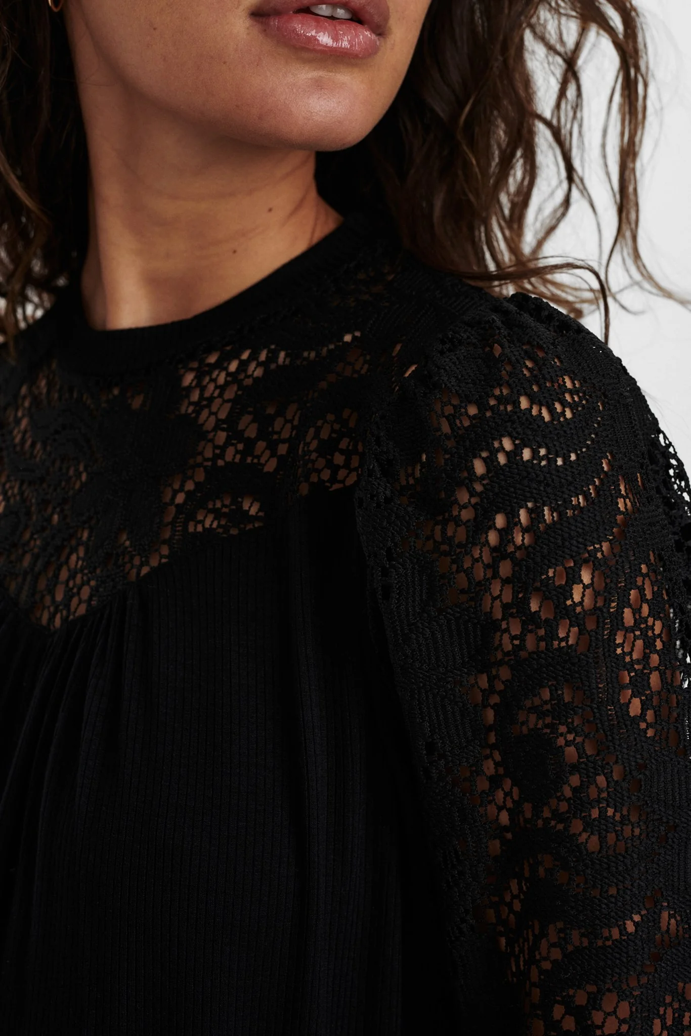 NULEXI BLOUSE - Caviar - Image 4
