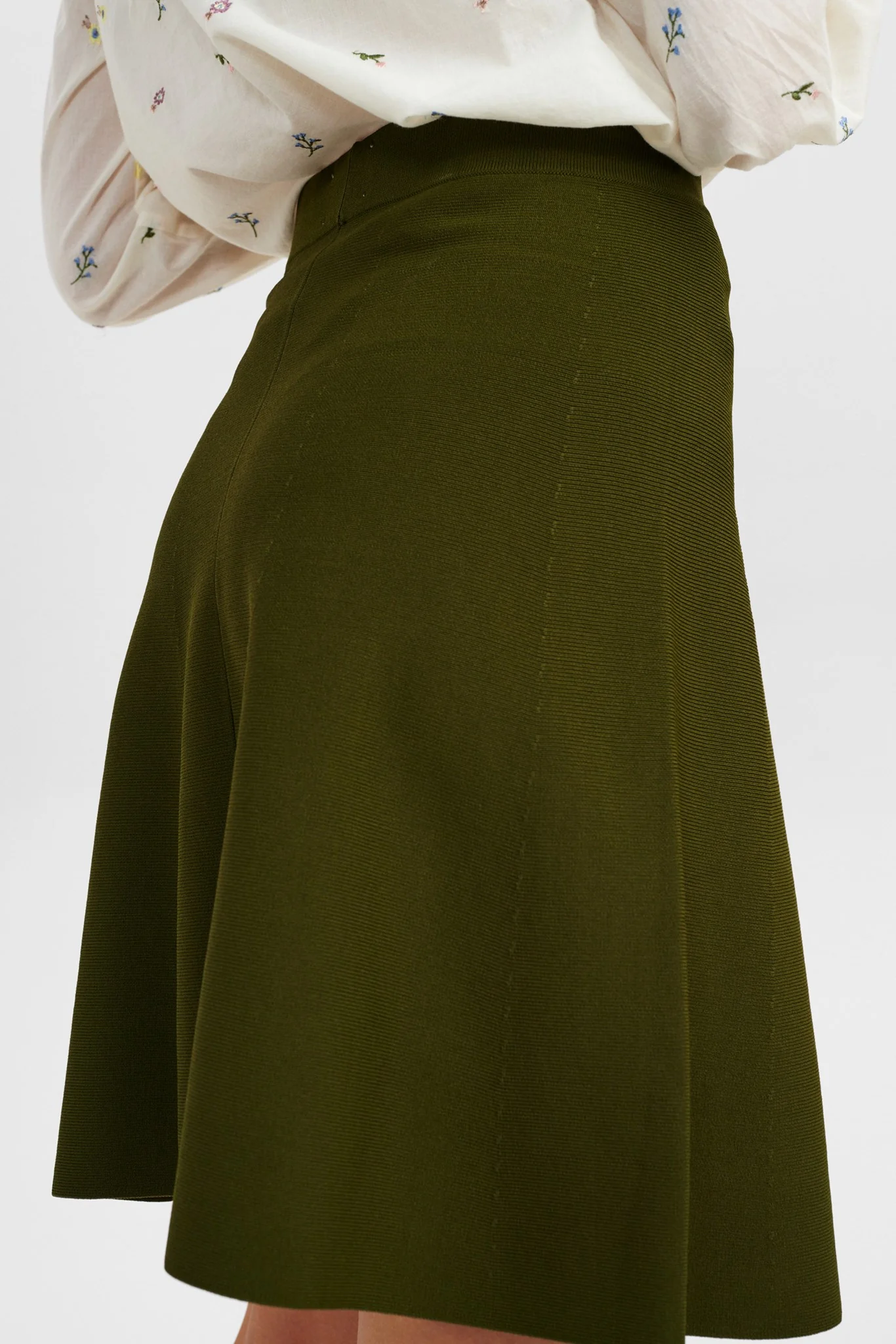 NULILLYPILLY SKIRT - Deep Lichen Green - Image 5