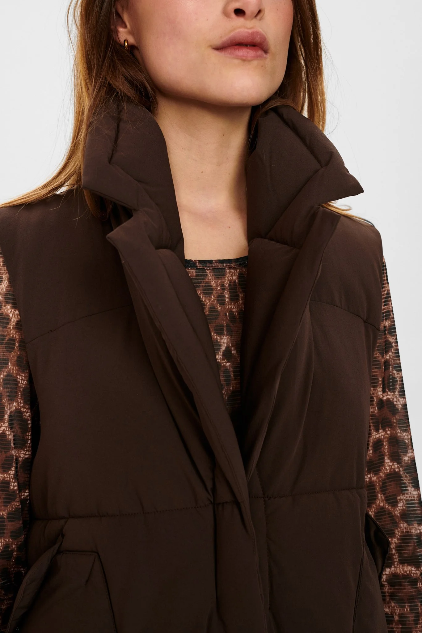NULOBA VEST  - Chocolate Chip - Image 5