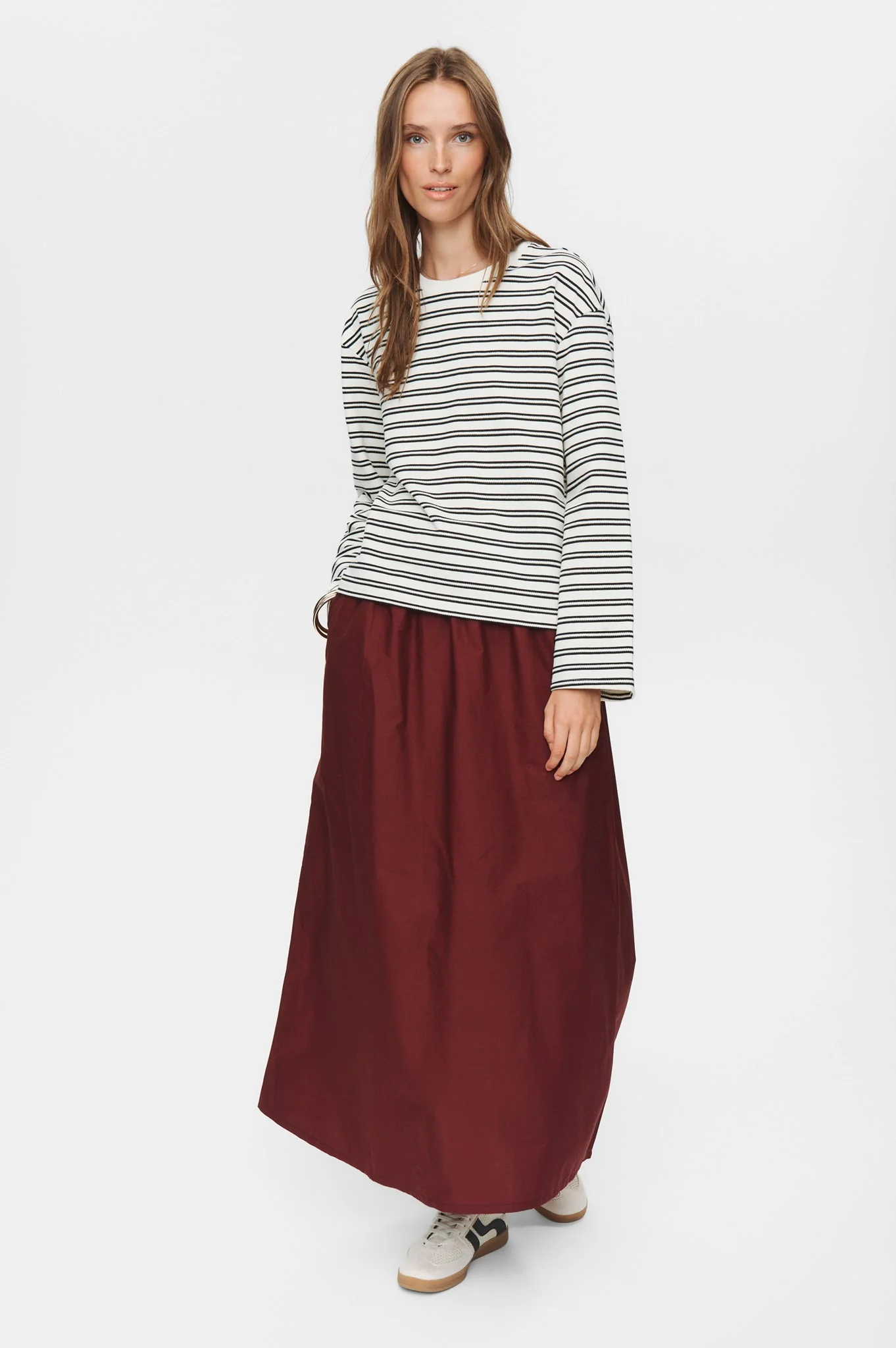 NUMACIE SWEATSHIRT - Cloud Dancer - Image 3