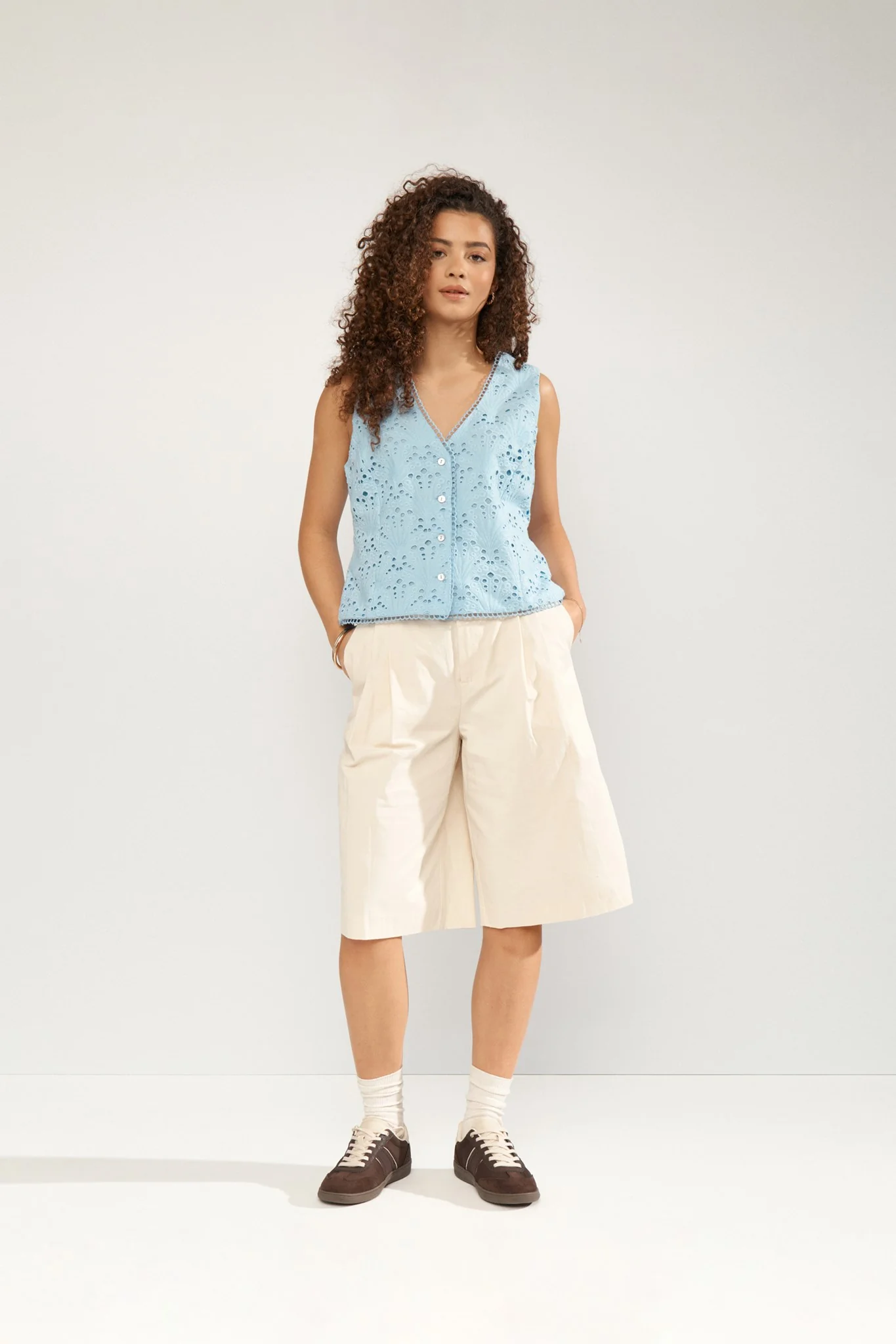 NUMAYA VEST - Placid Blue - Image 3