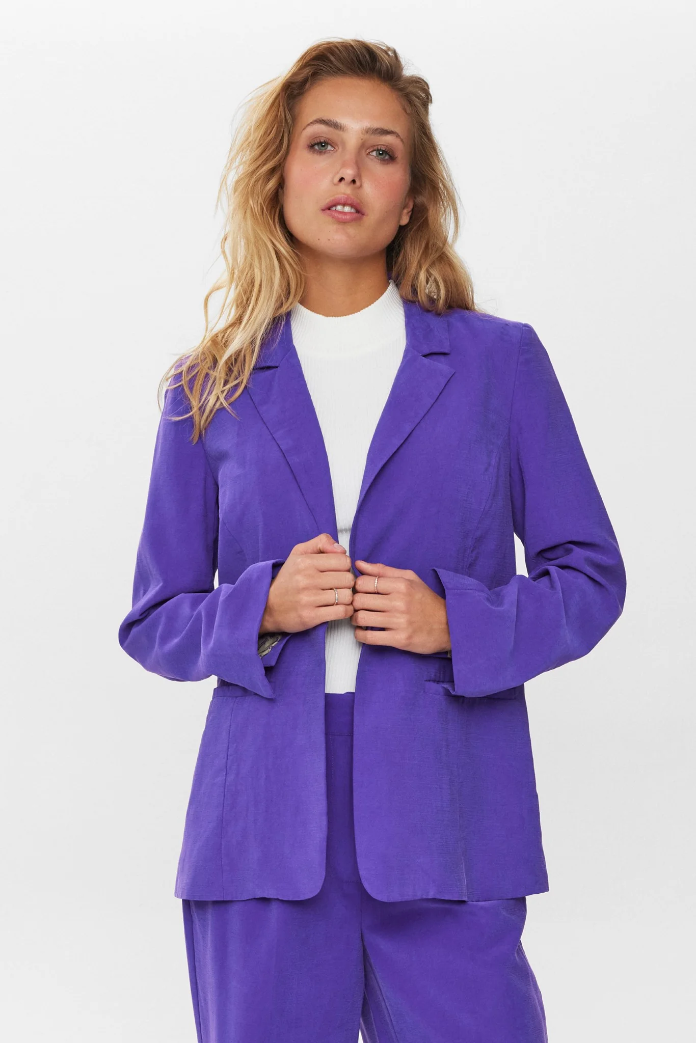 NUMERCEDES NEW BLAZER - Tillandsia Purple