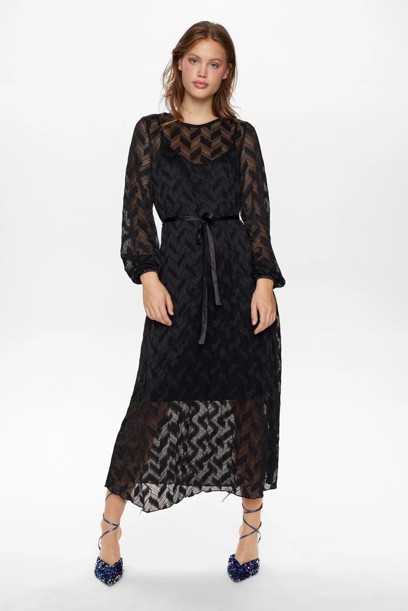 NUMIKA DRESS - Caviar - Image 3