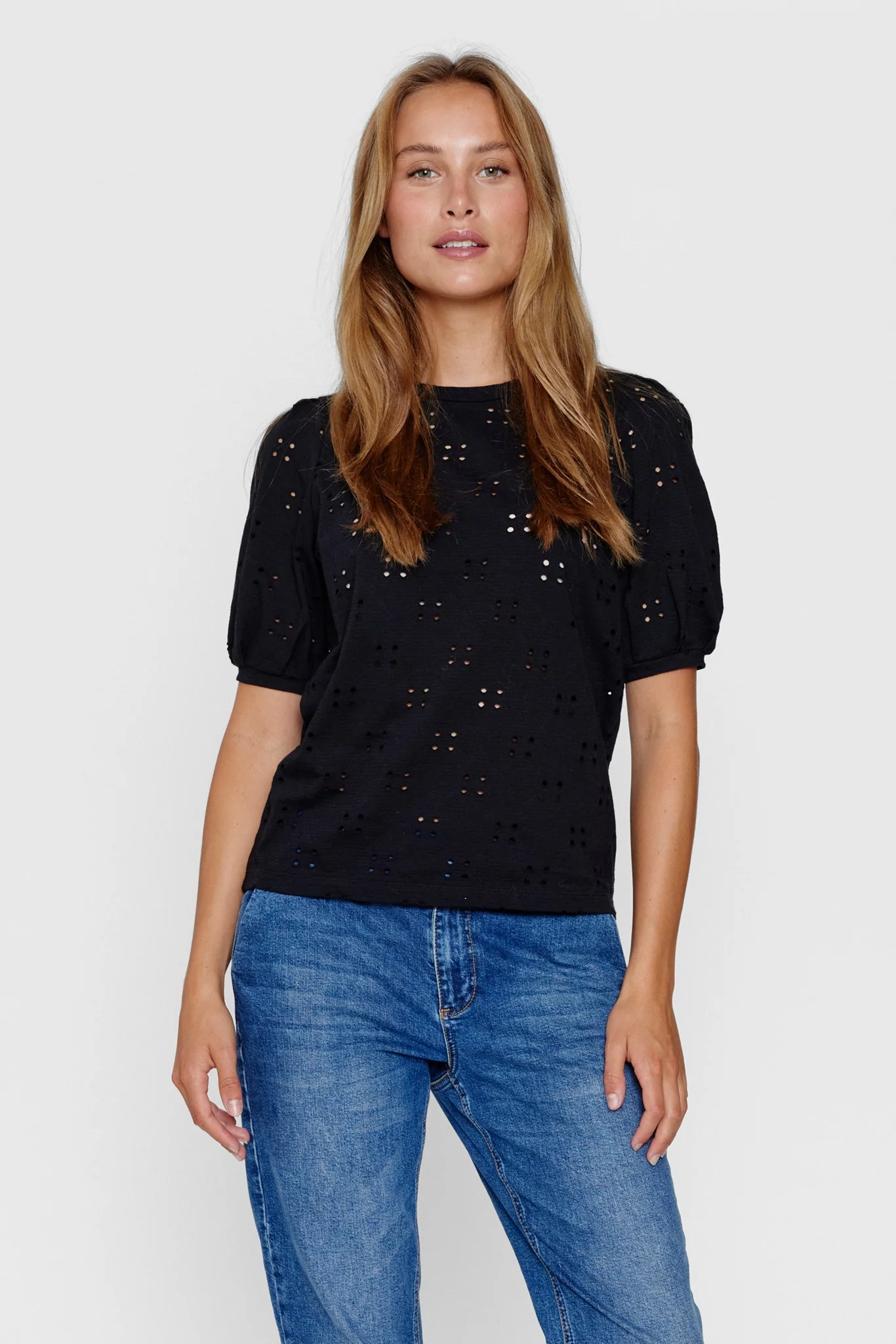 NUMIKKE TEE - Caviar