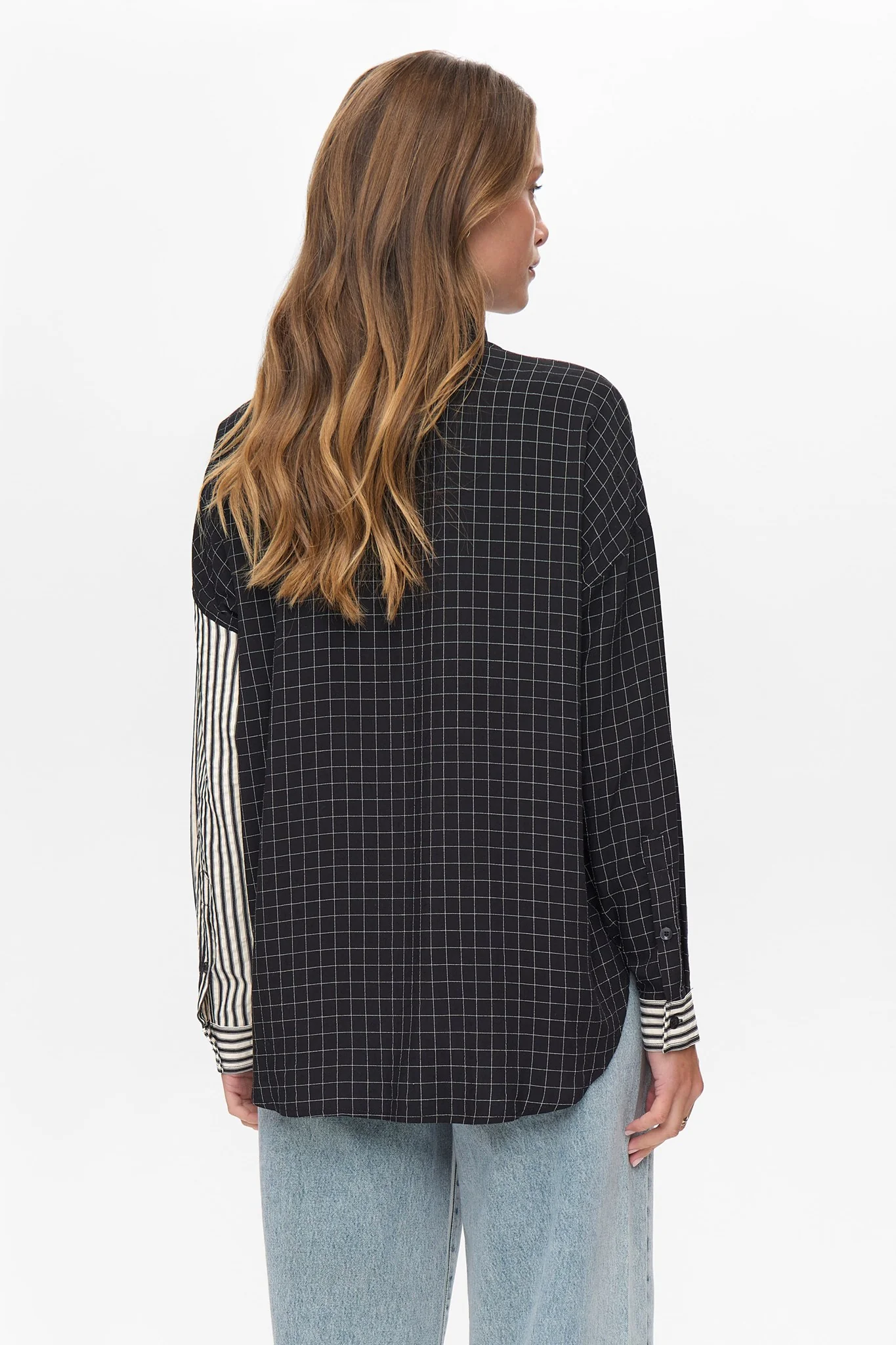 NUMISO SHIRT - Caviar - Image 2