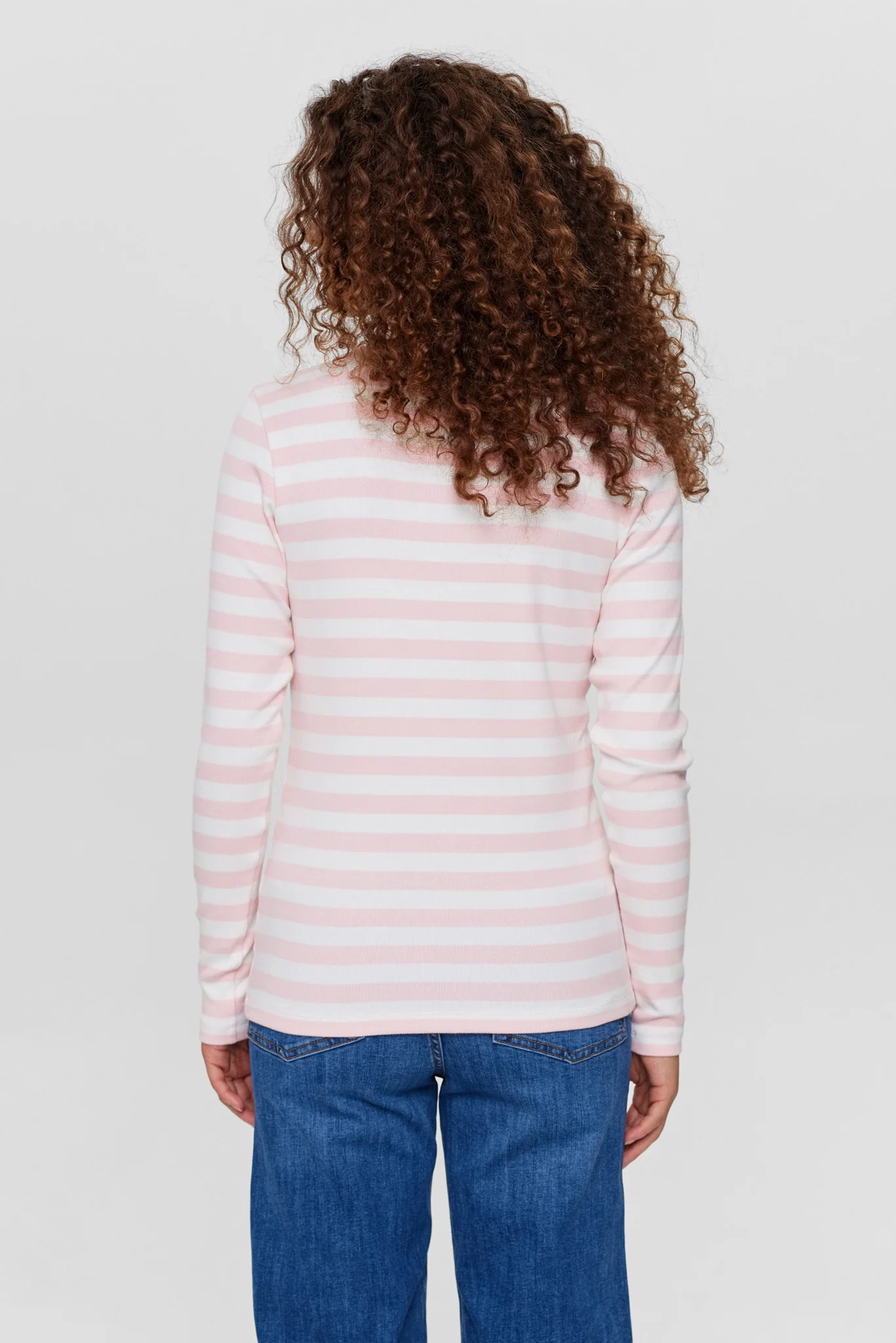 NUMIXIE LS T-SHIRT - GOTS - Almond Blossom - Image 2