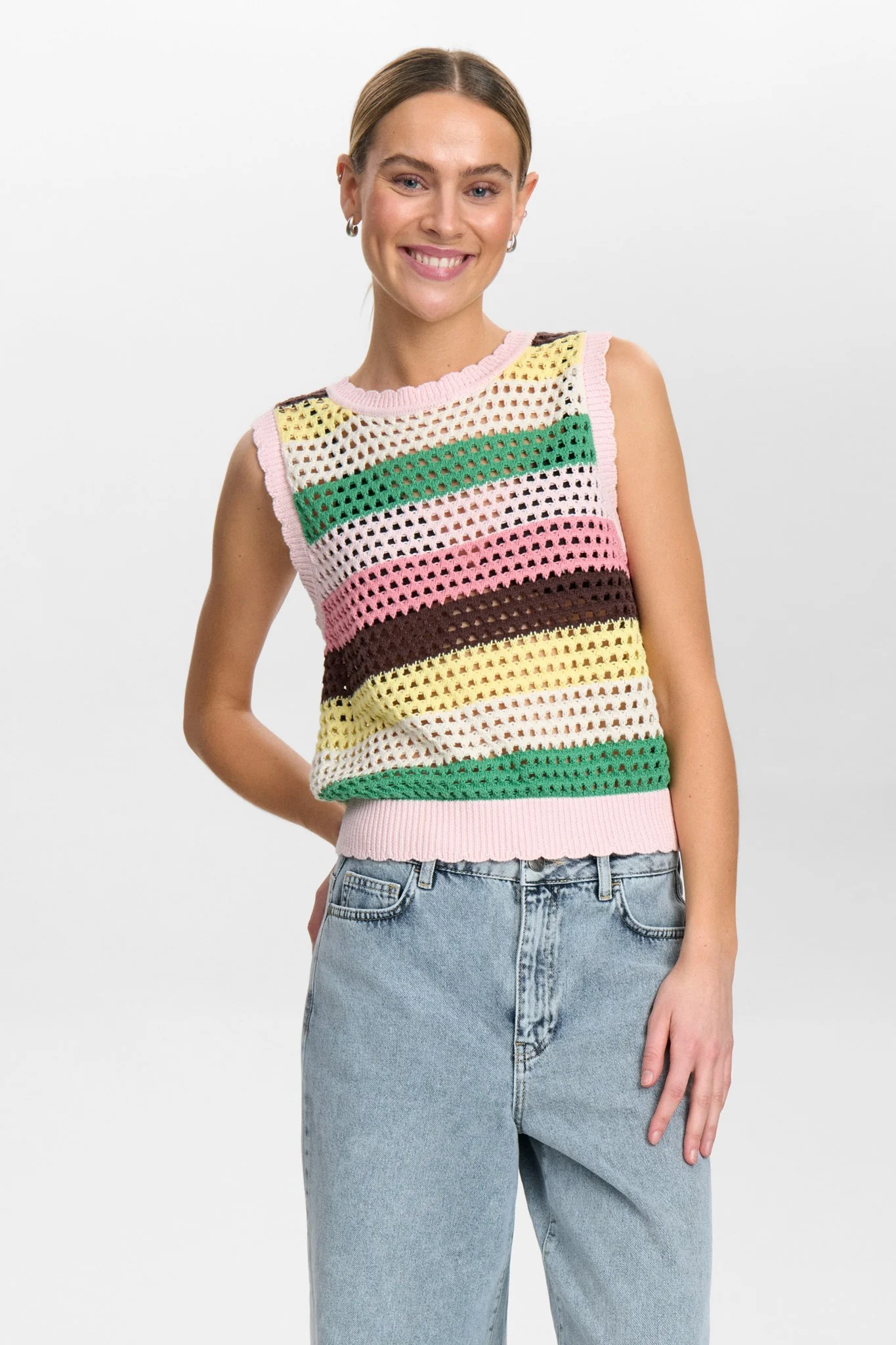 NUMOANA VEST  - Blushing Bride