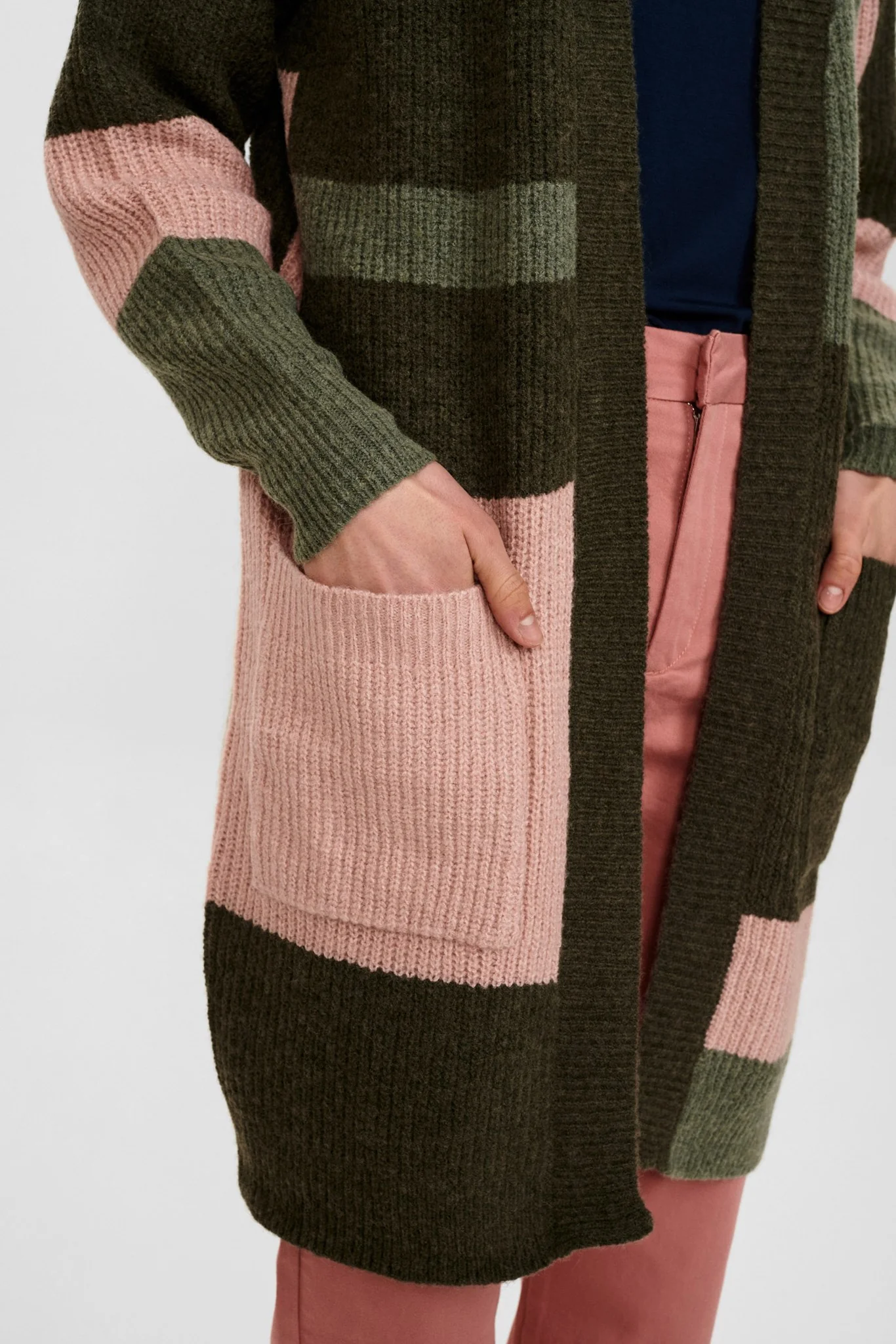 NUMORRONCAN CARDIGAN EXP - Deep Depth - Image 4