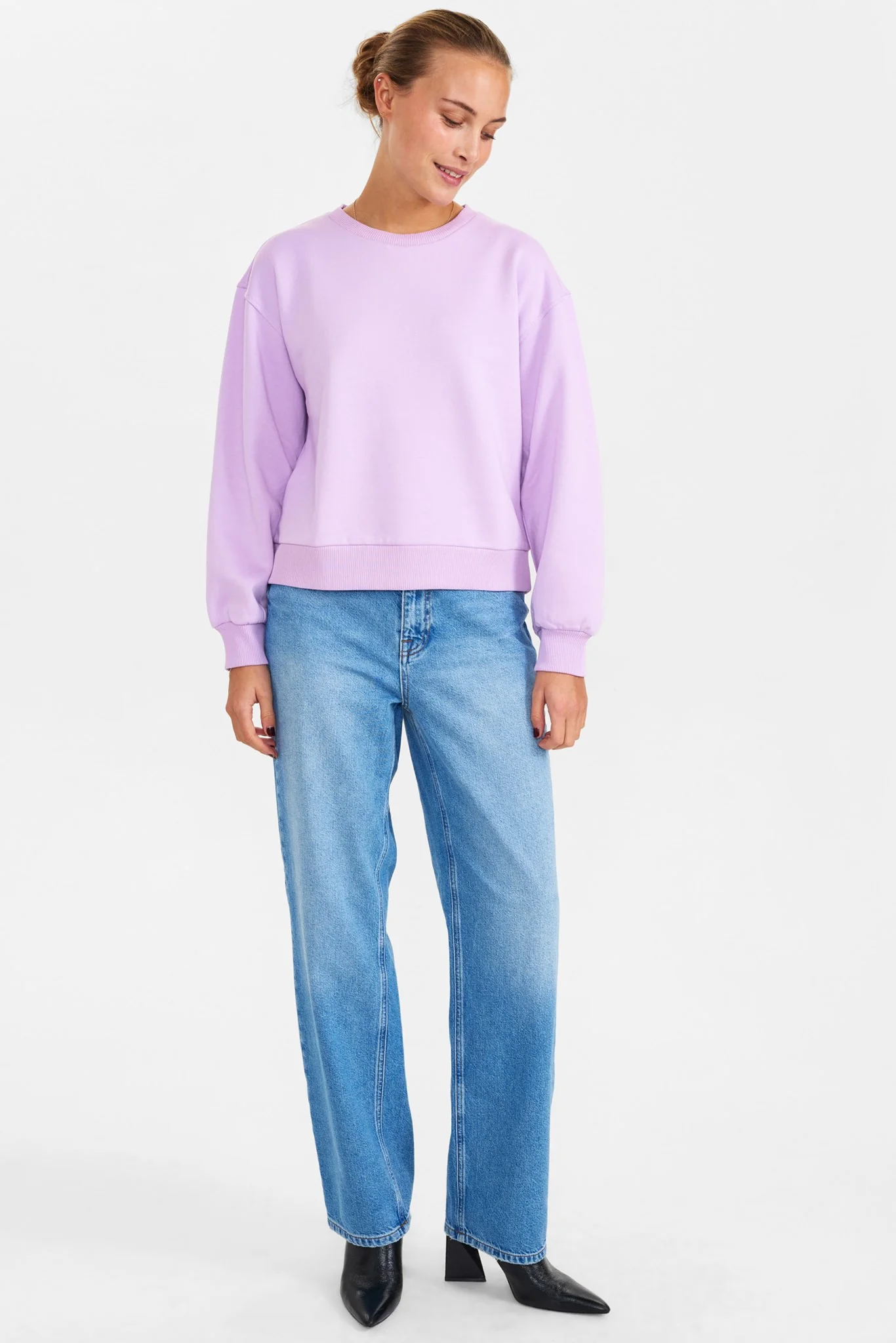 NUMYRA SWEAT - Lupine - Image 3