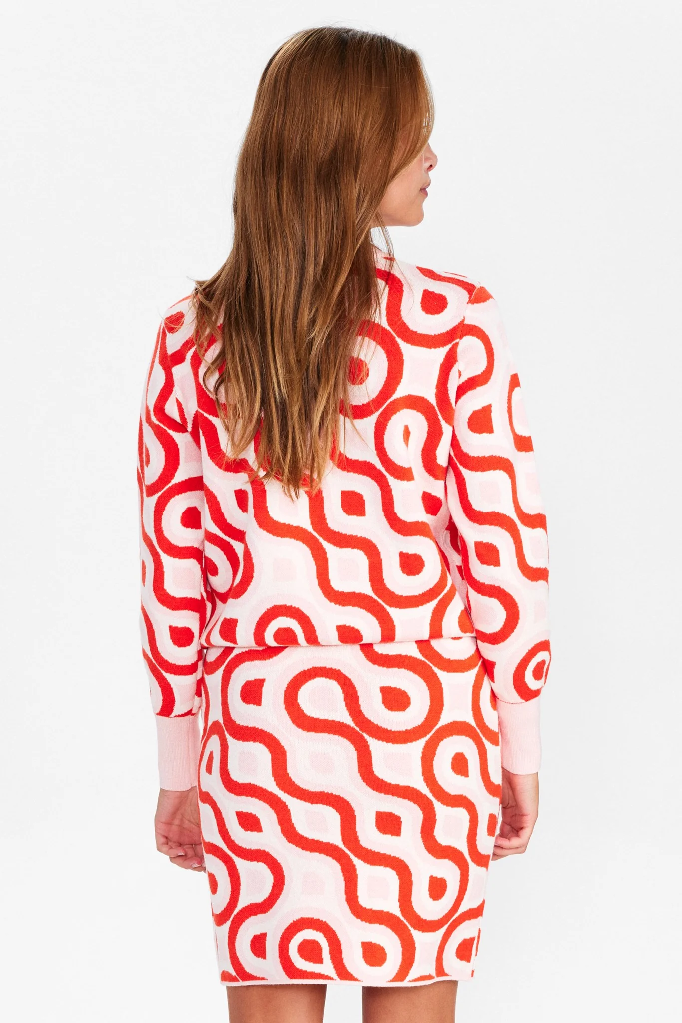 NUNANJA PULLOVER - Cherry Tomato - Image 2