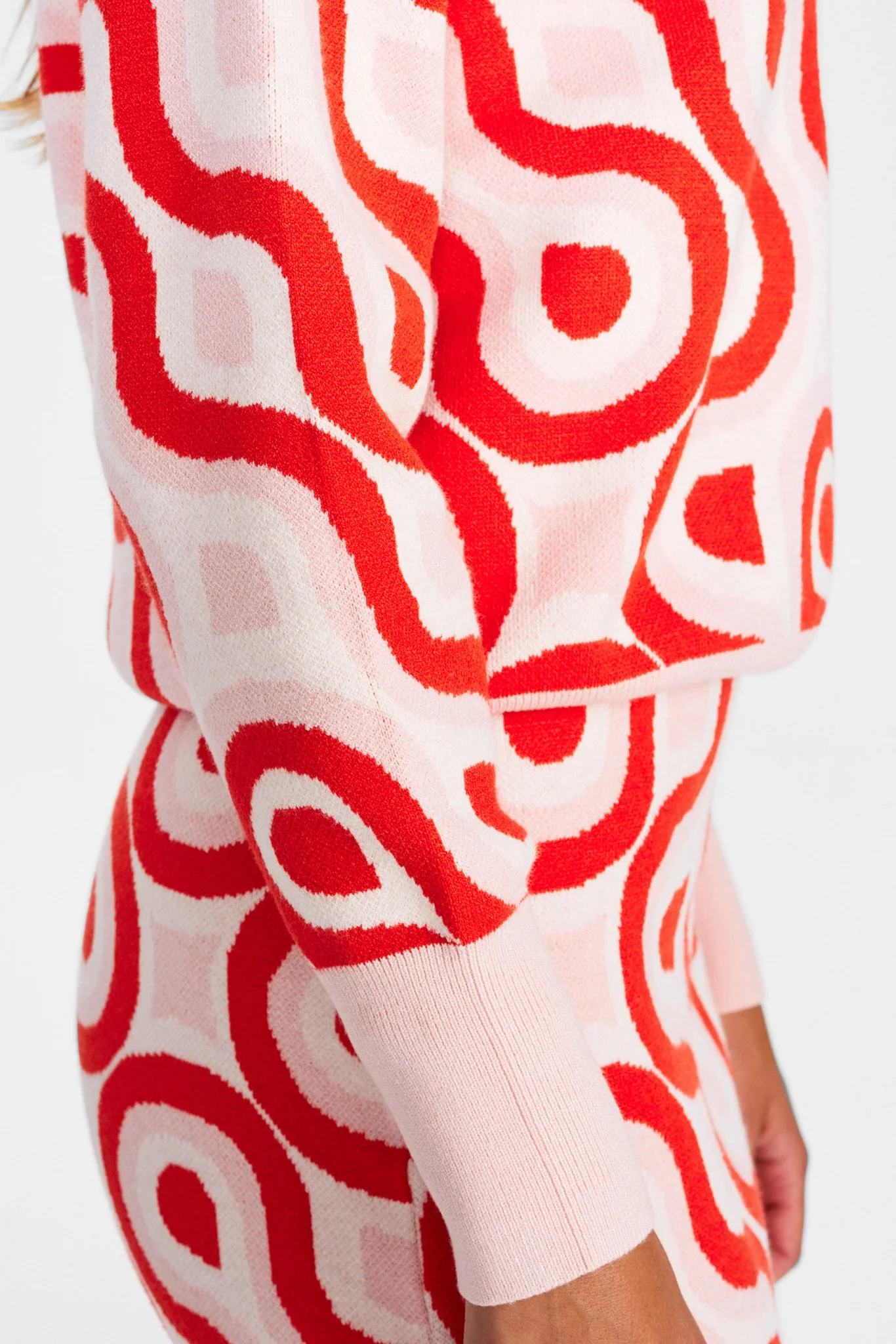 NUNANJA PULLOVER - Cherry Tomato - Image 5