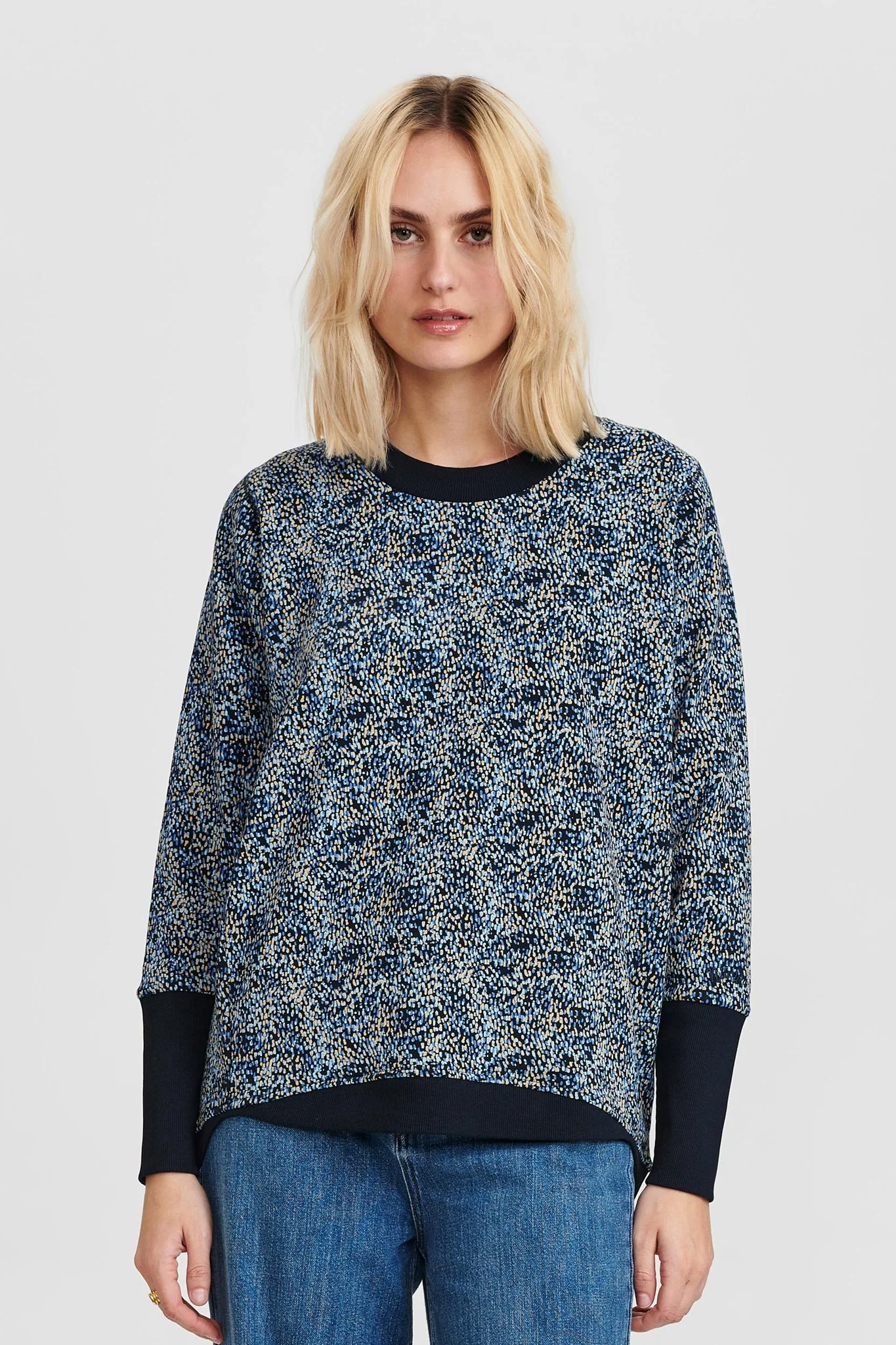 NUNICOLA SWEAT - Dark Sapphire