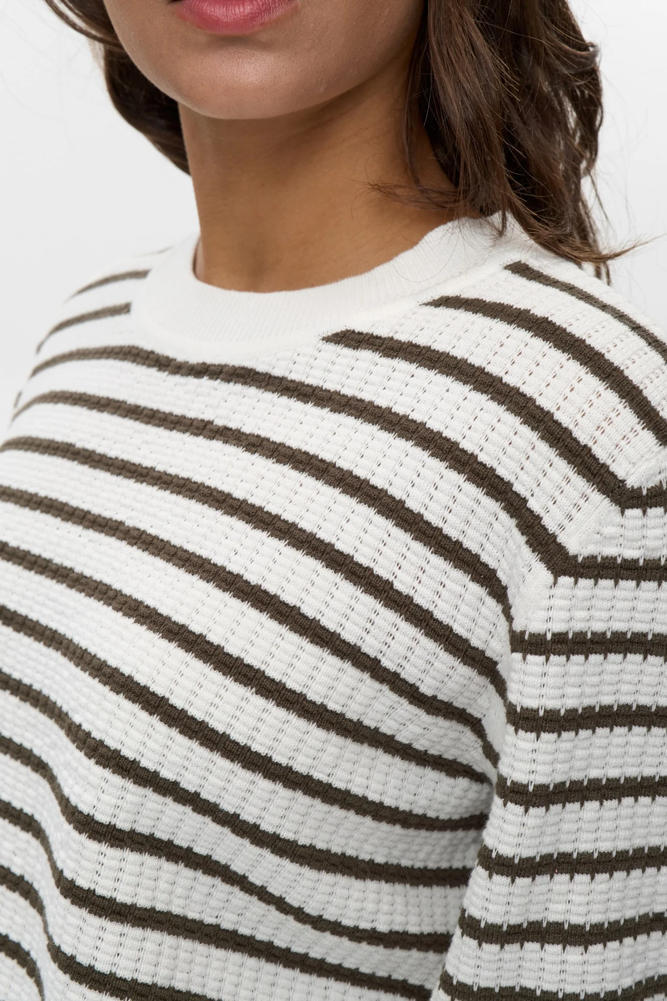 NUNICOLE NEW PULLOVER - GOTS - Grape leaf - Image 4