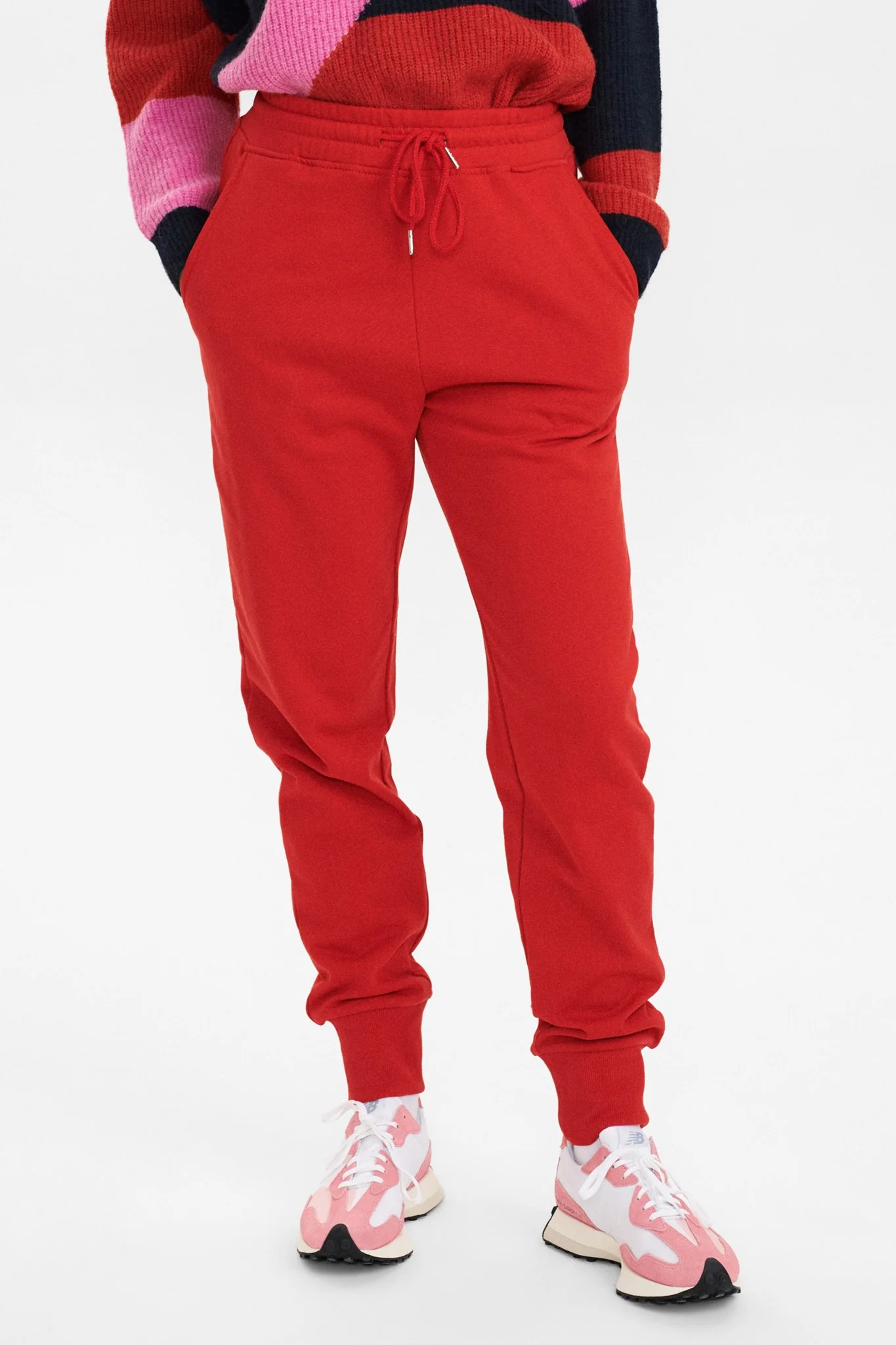 NUNIKOLA JOGGER PANT BF - Molten Lava