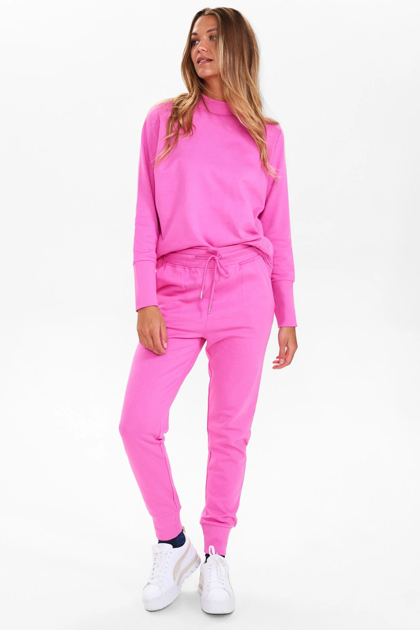 NUNIKOLA JOGGER PANT BF - Strawberry Moon - Image 3