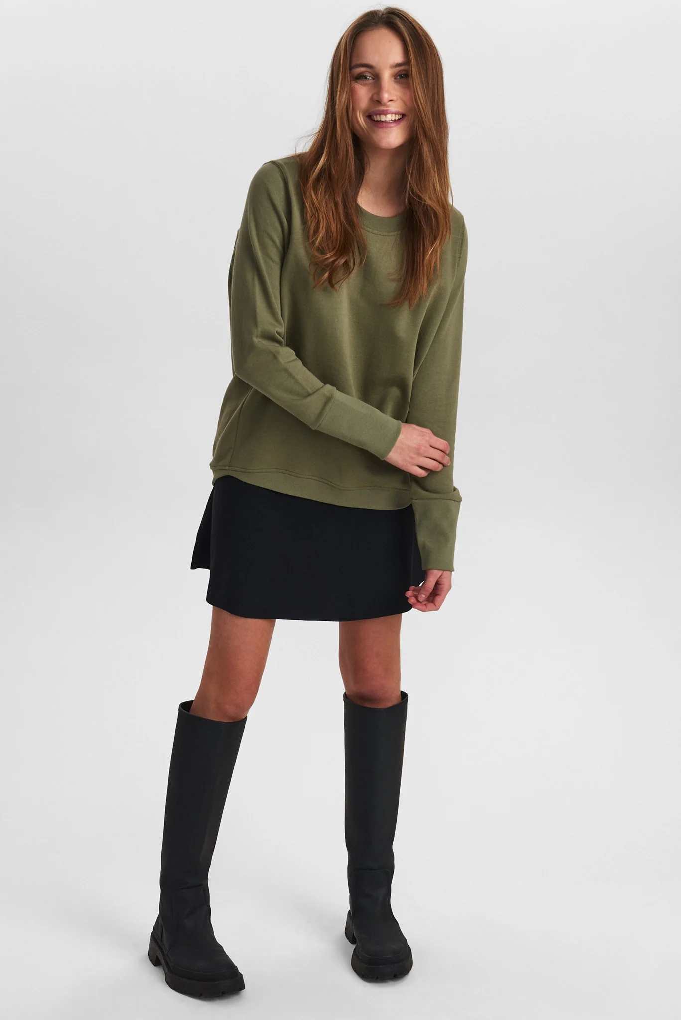 NUNIKOLA - NOOS - GOTS - Deep Lichen Green - Image 3