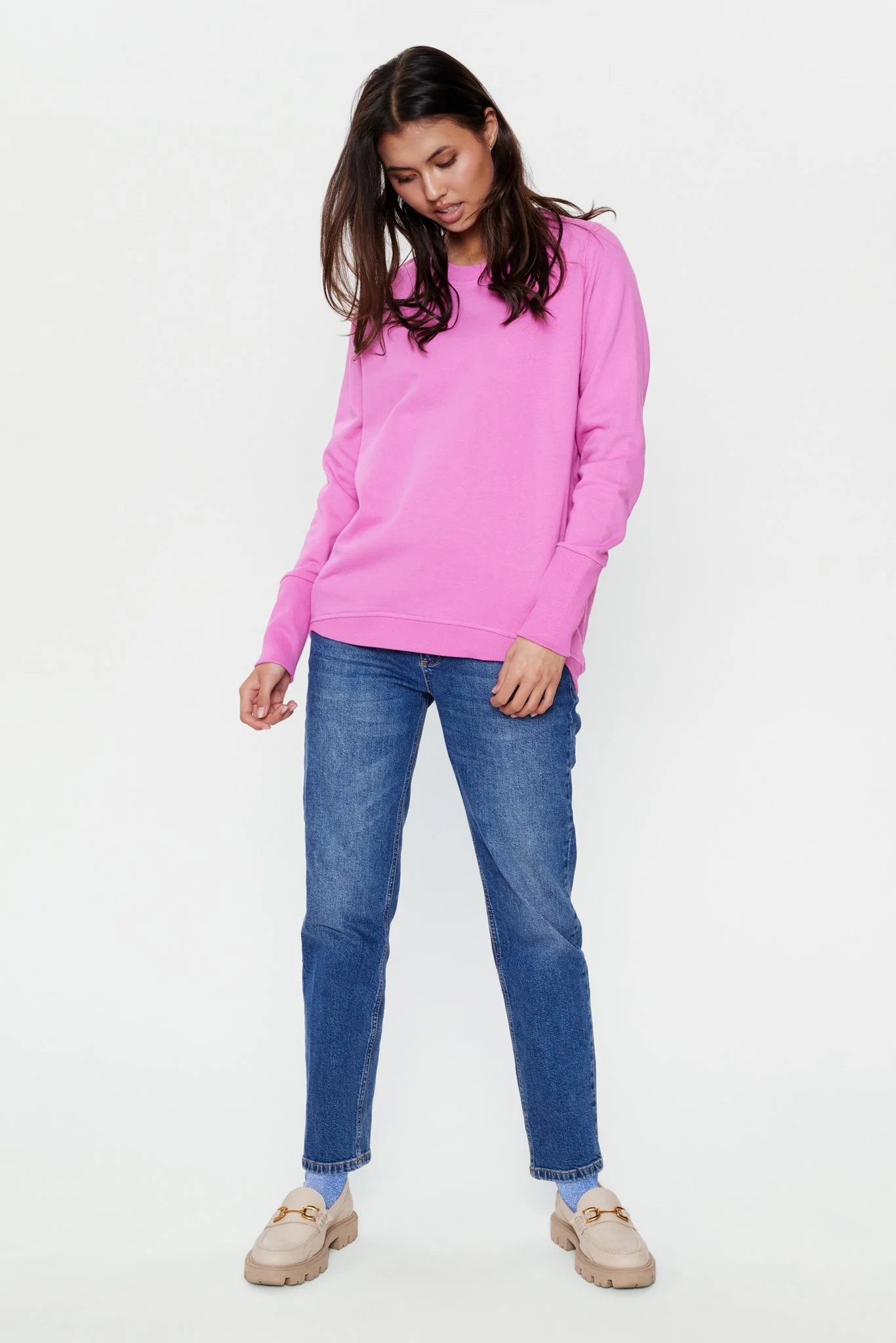 NUNIKOLA SWEAT - Super Pink - Image 3