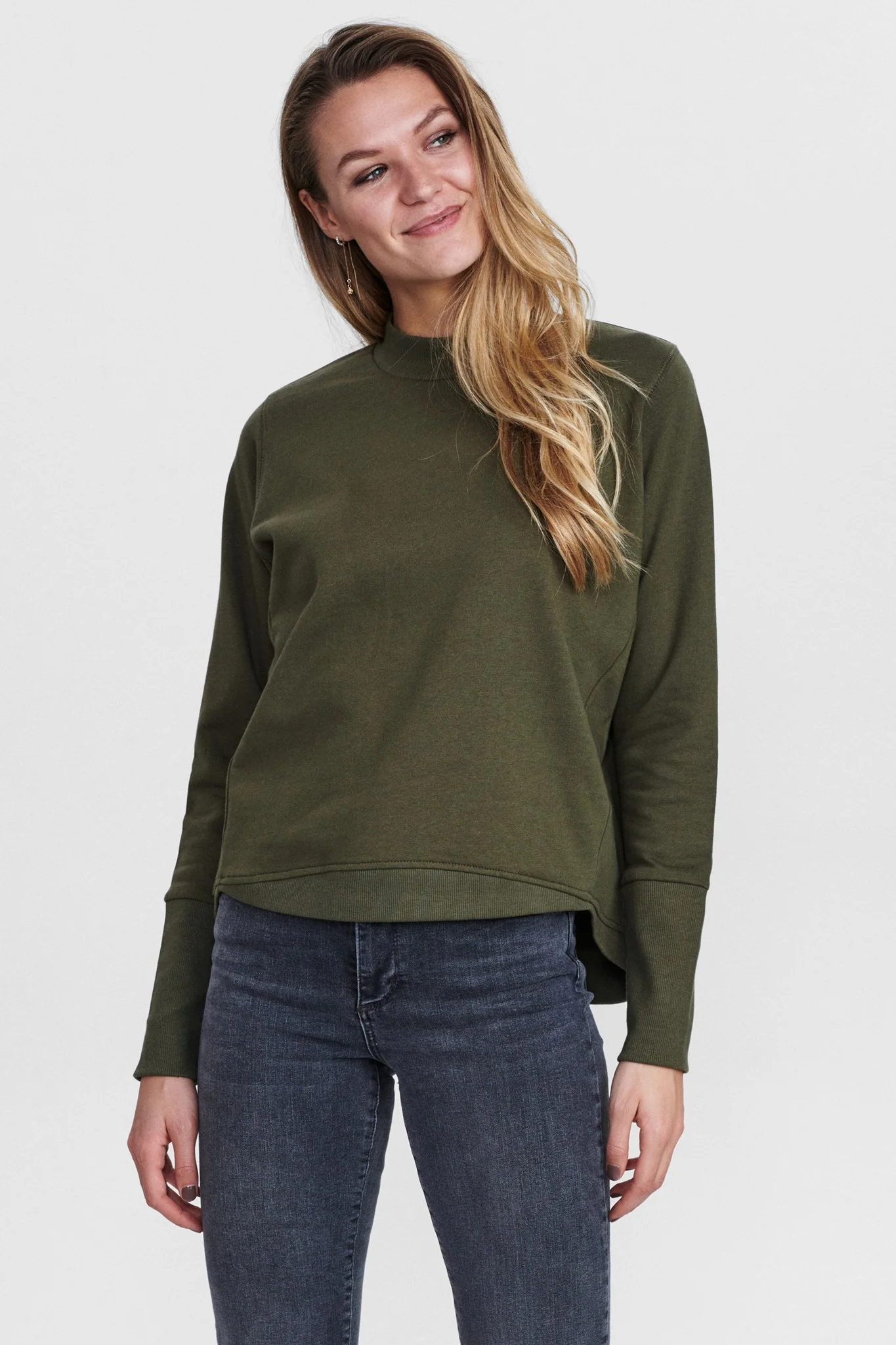 NUNIKOLA TURTLE NECK BF - Grape leaf