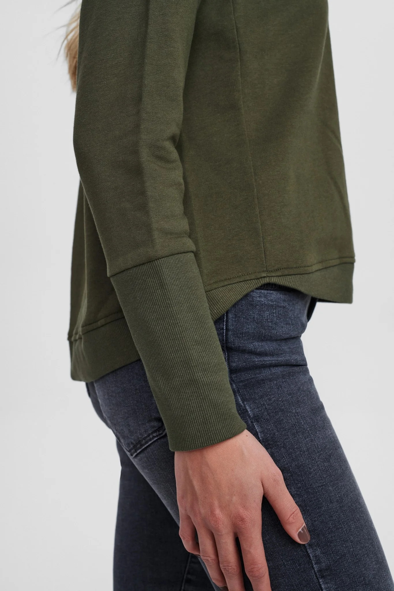 NUNIKOLA TURTLE NECK BF - Grape leaf - Image 5