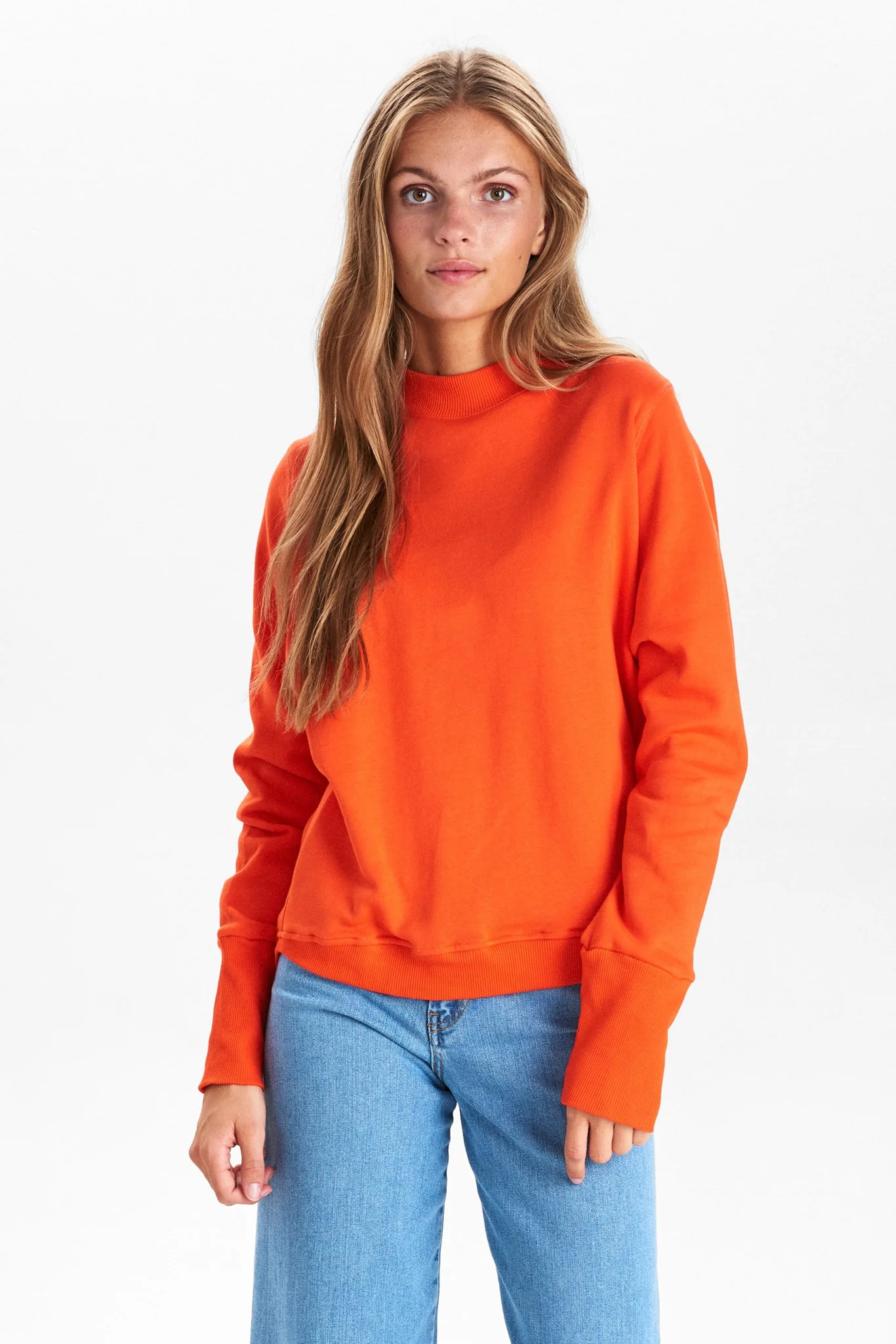 NUNIKOLA TURTLENECK-NOOS-GOTS - Cherry Tomato