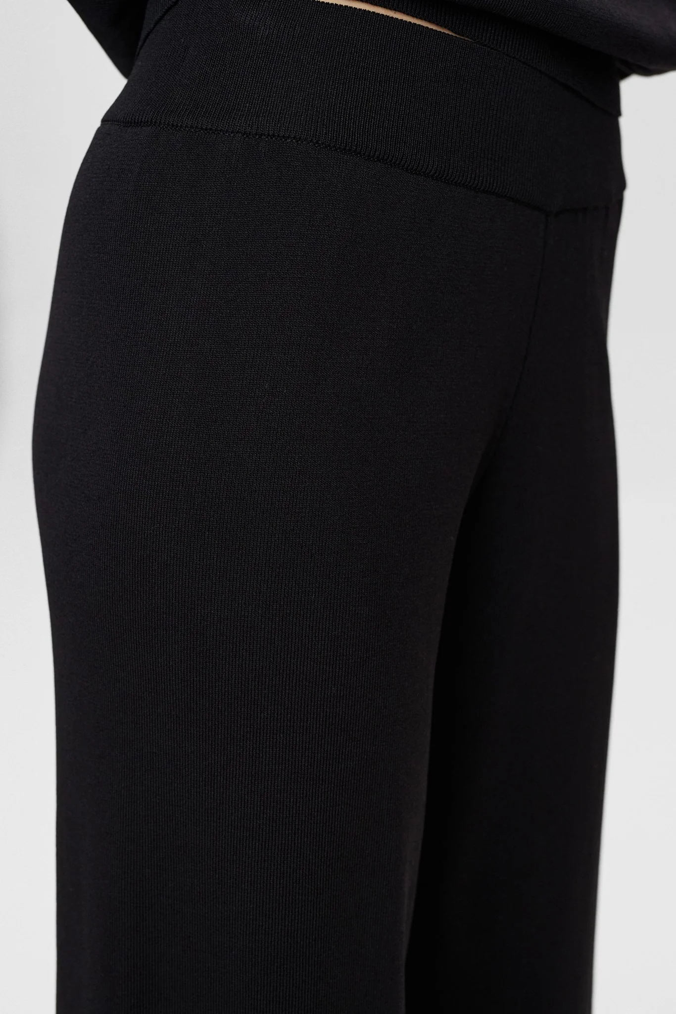 NUNILLI PANTS - Caviar - Image 5