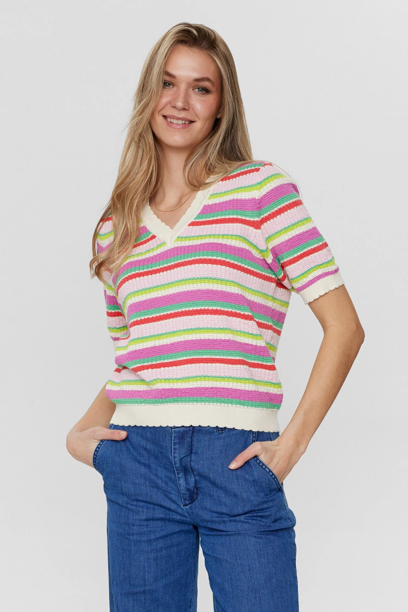 NUNIOLA SS PULLOVER - Bodacious