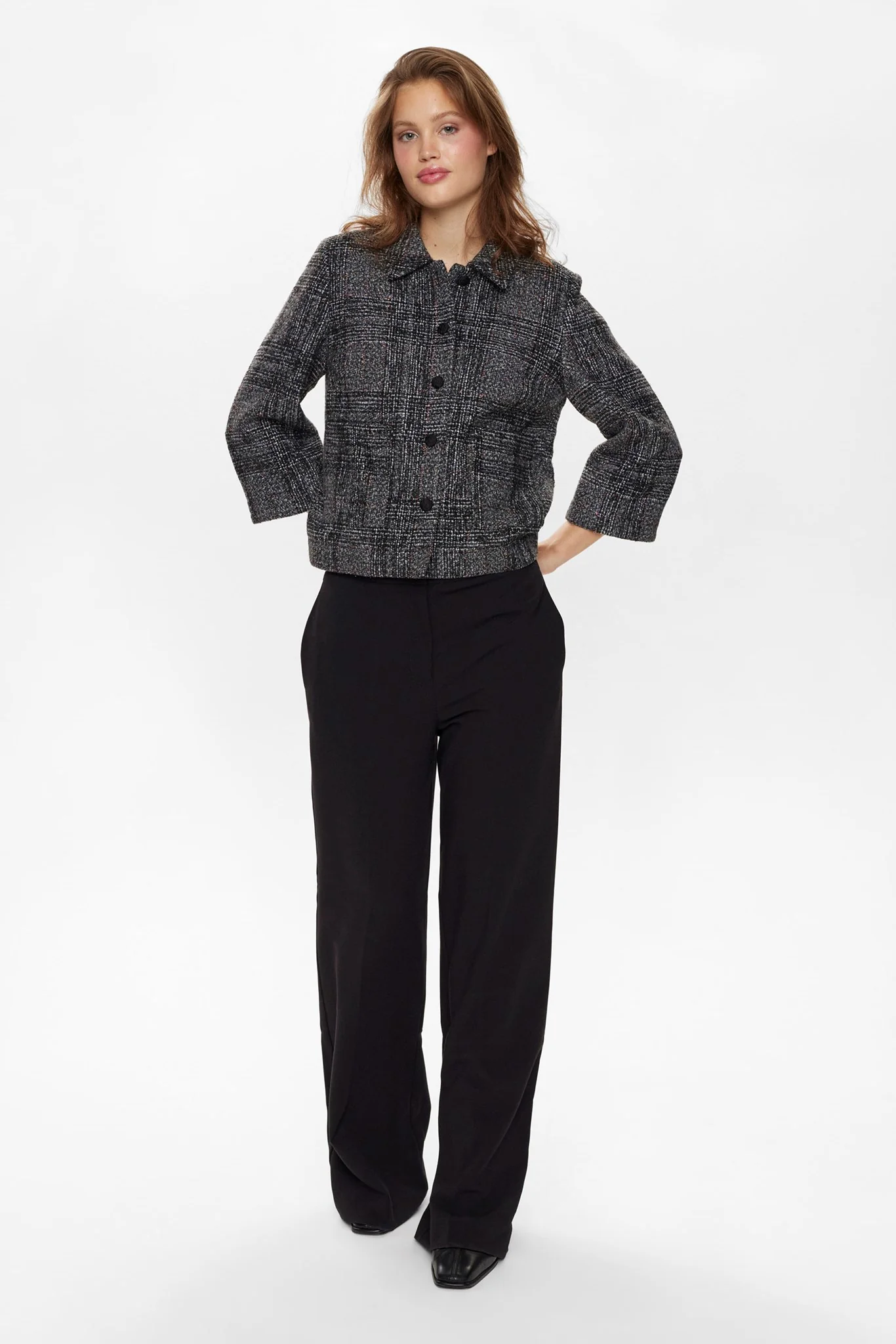 NUNISTA JACKET - Caviar - Image 2