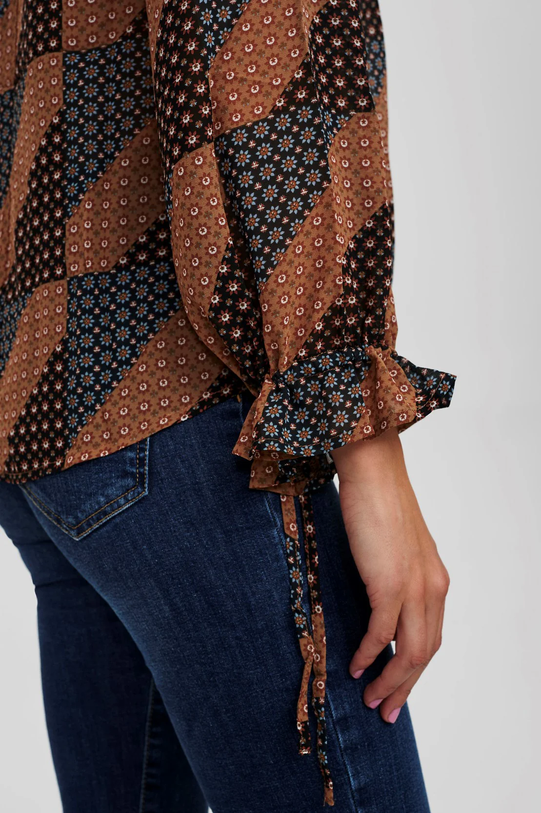 NUPATCH BLOUSE - Dark Sapphire - Image 5