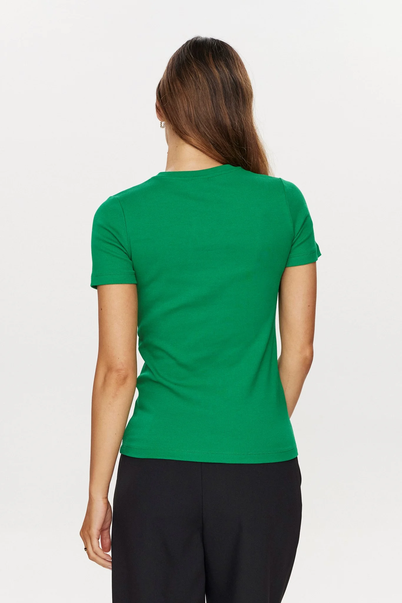 NURILEY SS TEE - Simply Green - Image 2